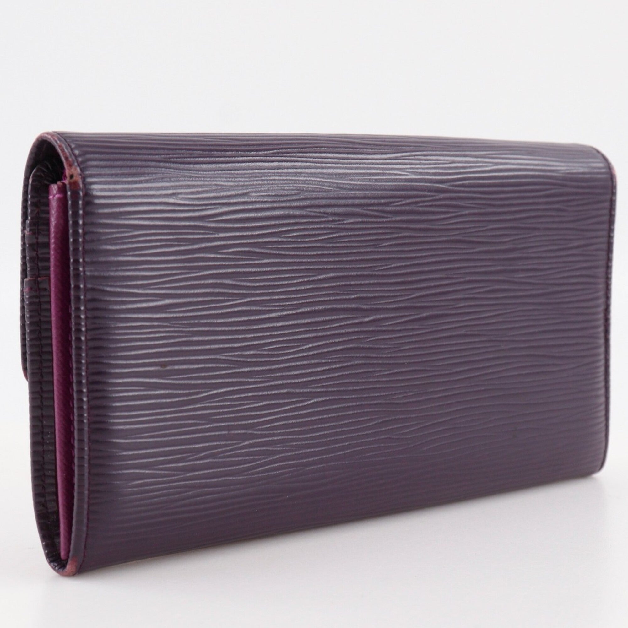 Louis Vuitton Epi Cassis Purple Epi Leather Long Wallet (Bi-Fold) (Pre-Owned)