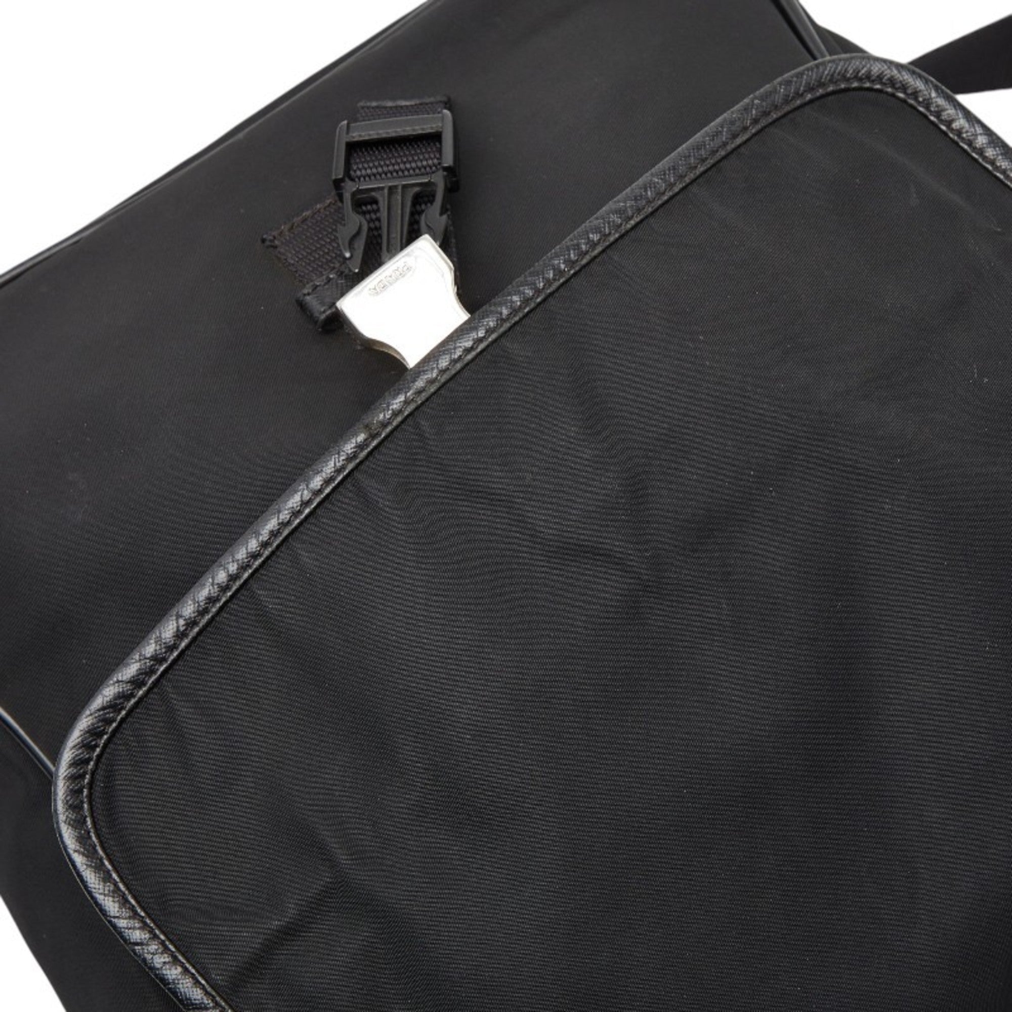 Prada Black Nylon Leather Shoulder Bag (Pre-Owned)