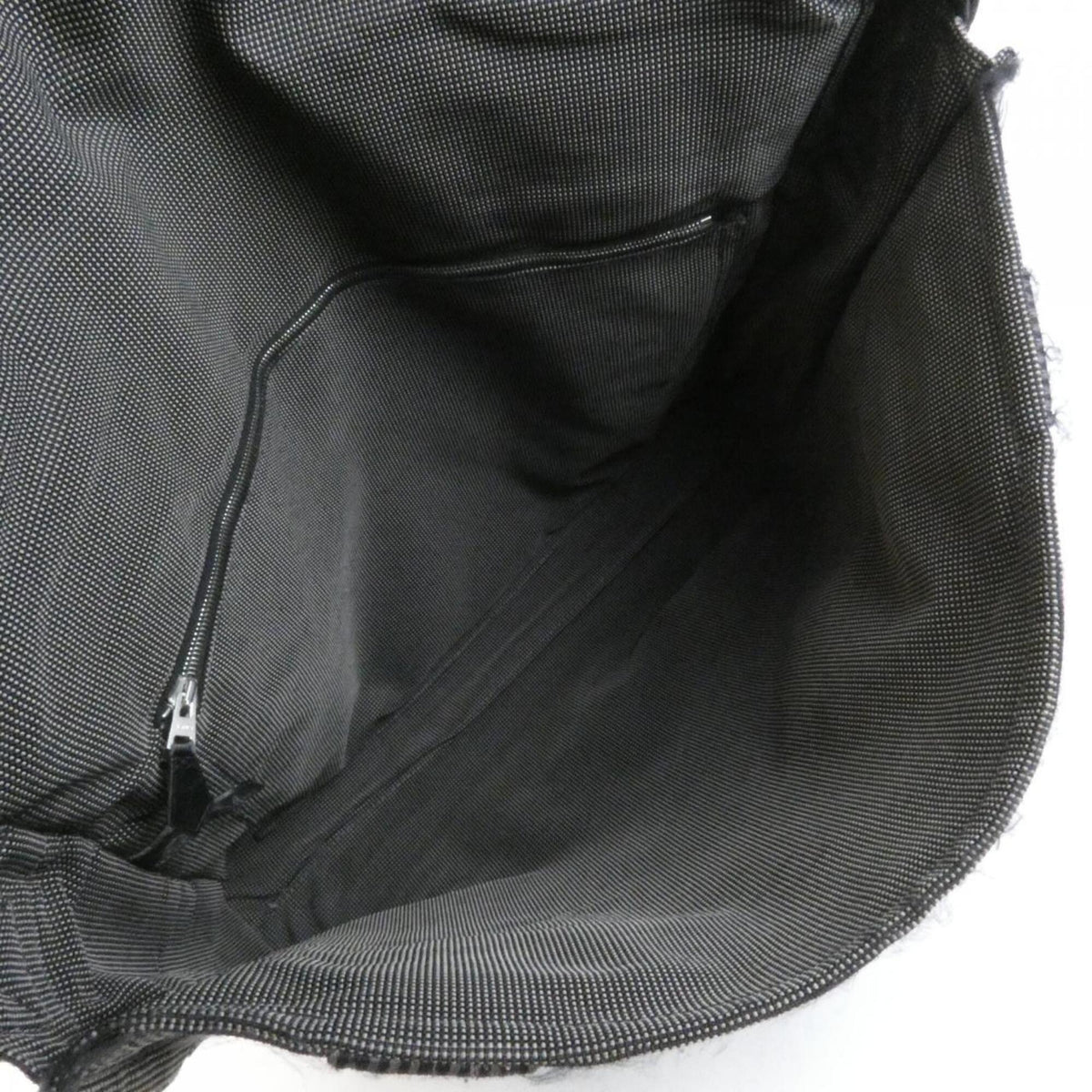 Hermes Black Canvas Shoulder Bag (Pre-Owned)