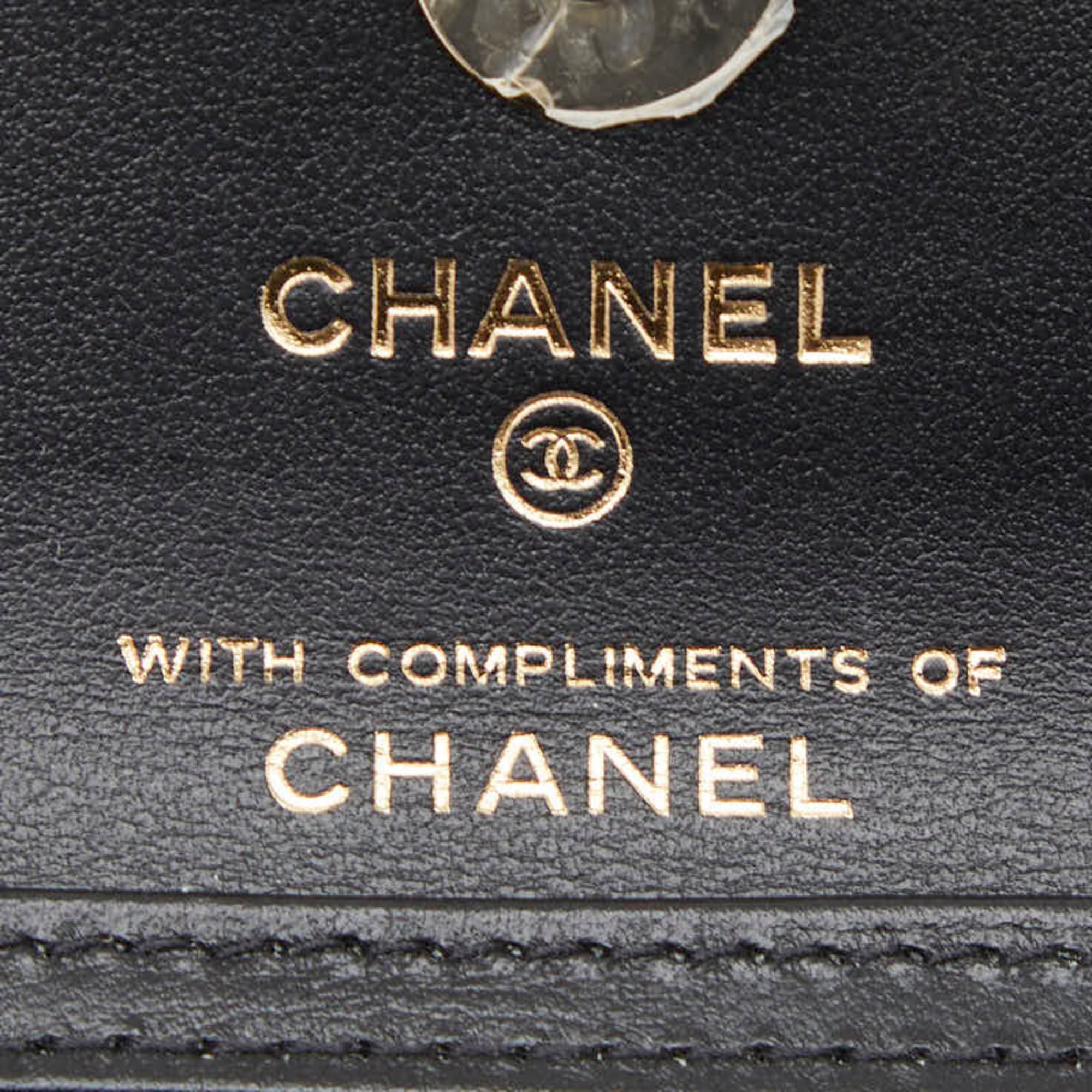 Chanel Beige Black Cotton Leather Shoulder Bag (Pre-Owned)