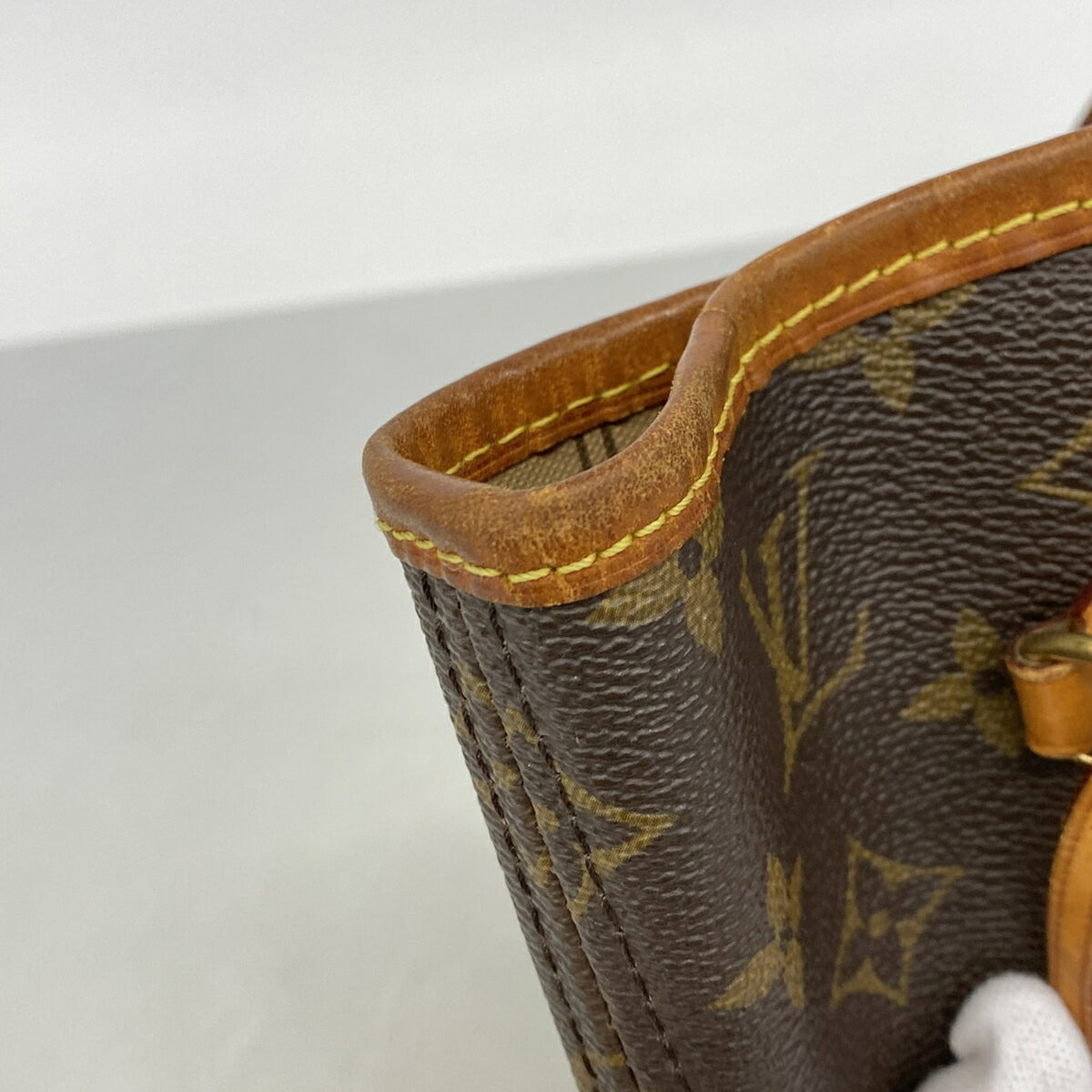 Louis Vuitton Brown Tote Bag (Pre-Owned)