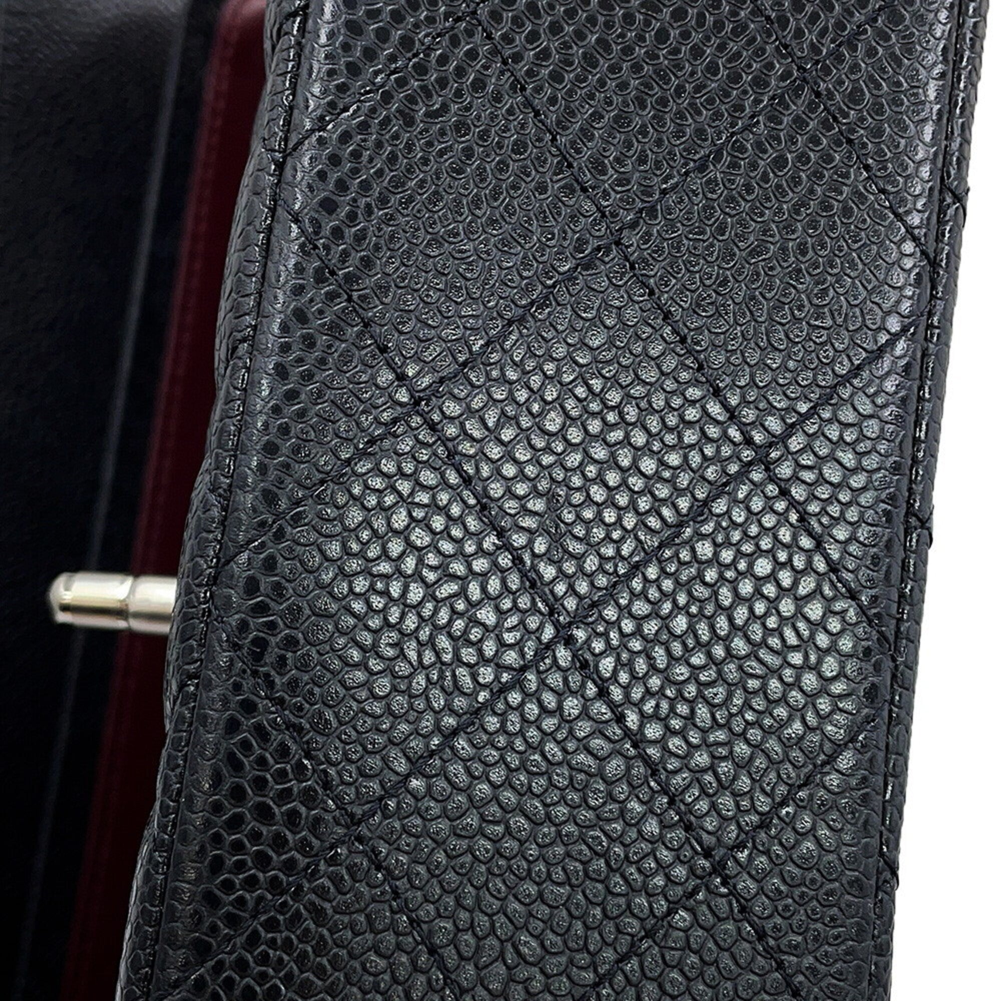 Chanel Matelasse Black Grained Calfskin Handbag Shoulder Bag (Pre-Owned)