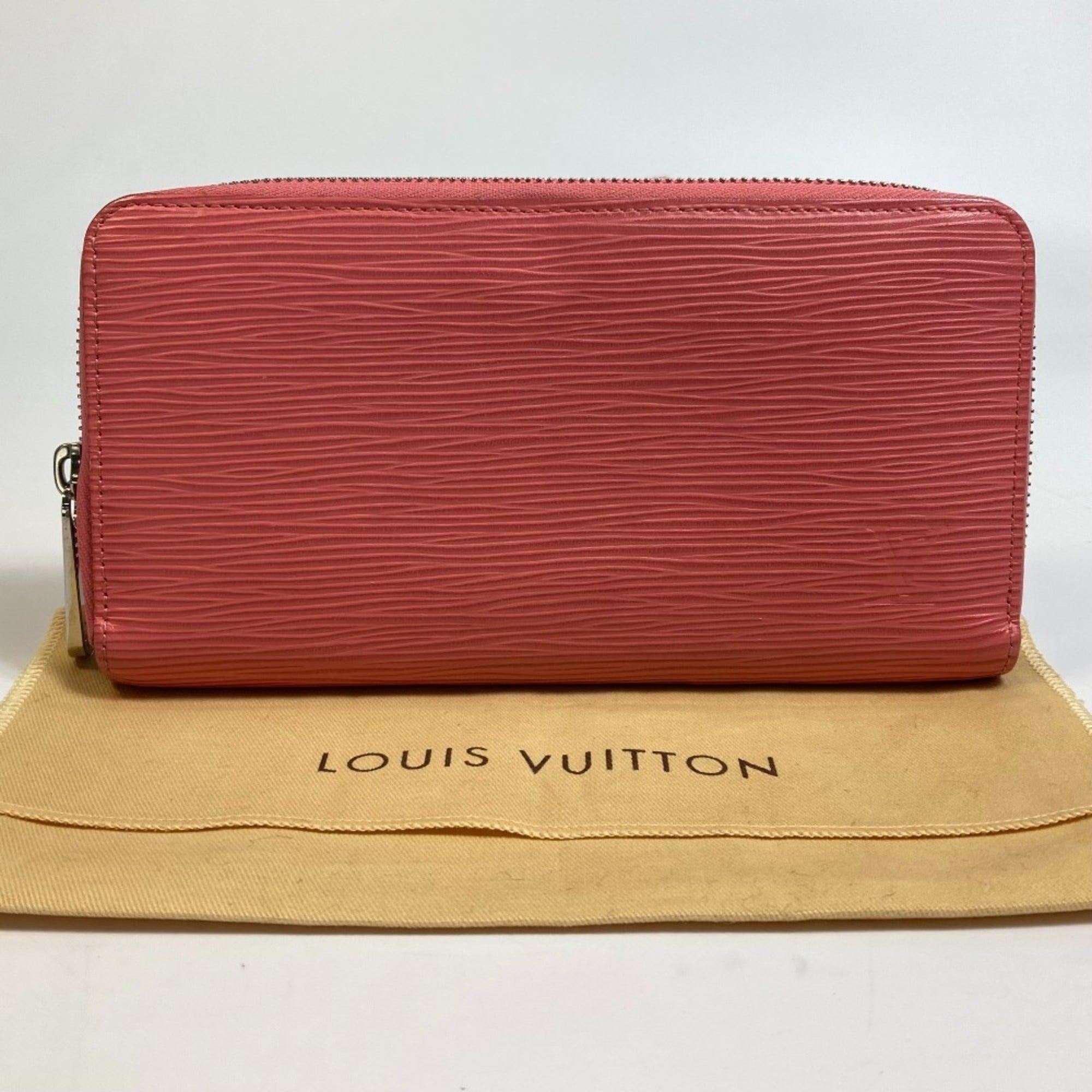 Louis Vuitton Epi Corail Pink Epi Leather Long Wallet (Bi-Fold) (Pre-Owned)