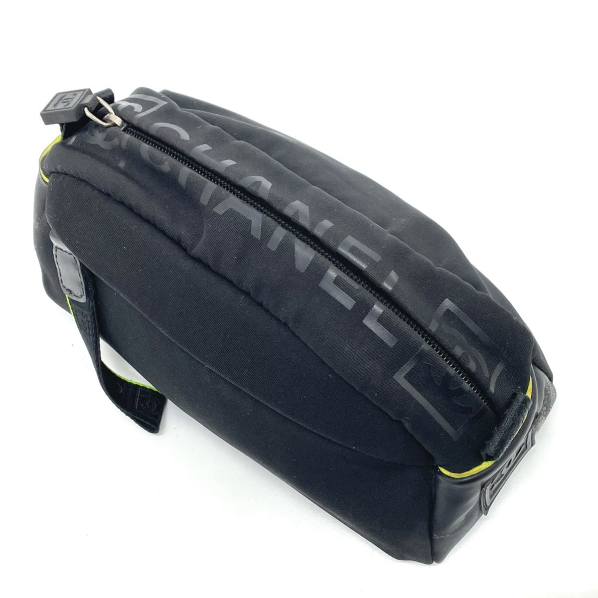 Chanel Black Cloth Pouch (Pre-Owned)