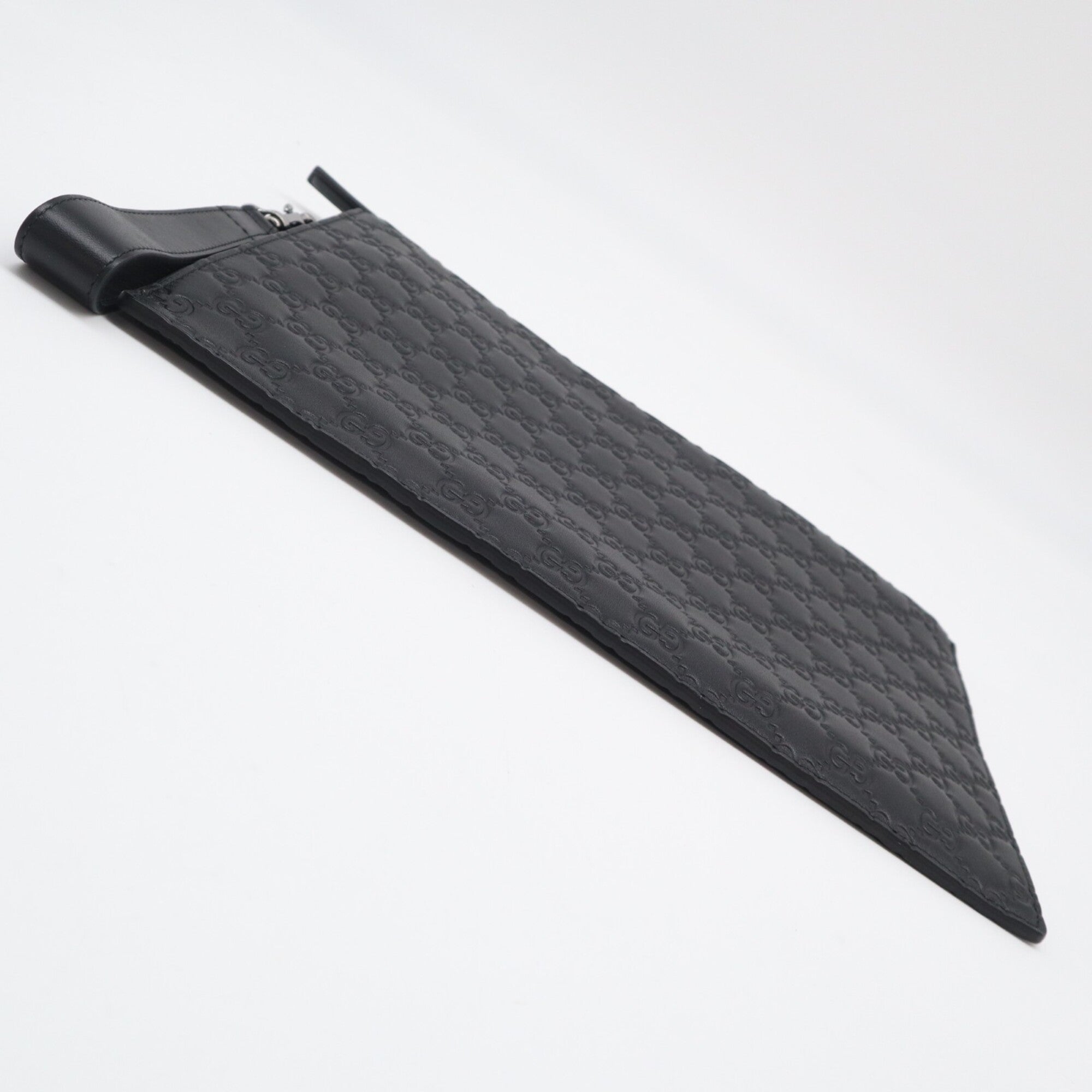 Gucci Guccissima Black Leather Clutch Bag (Pre-Owned)