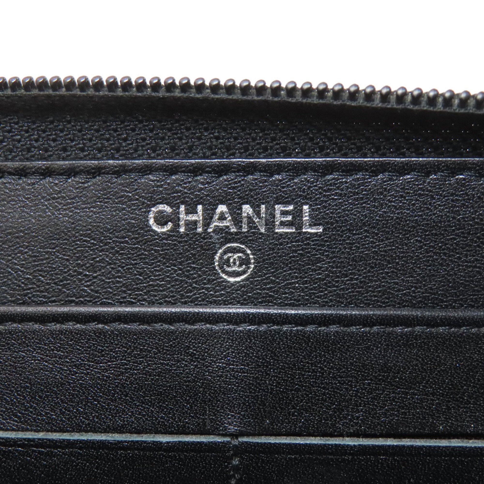 Chanel Black Leather Long Wallet (Bi-Fold) (Pre-Owned)