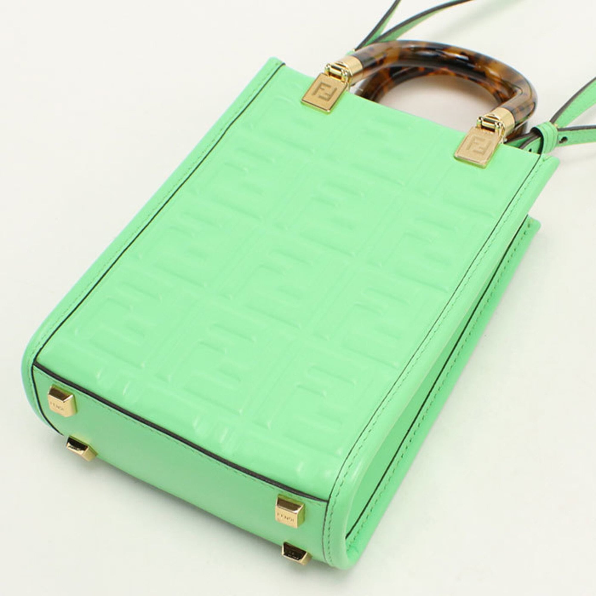 Fendi Green Leather Handbag (Pre-Owned)