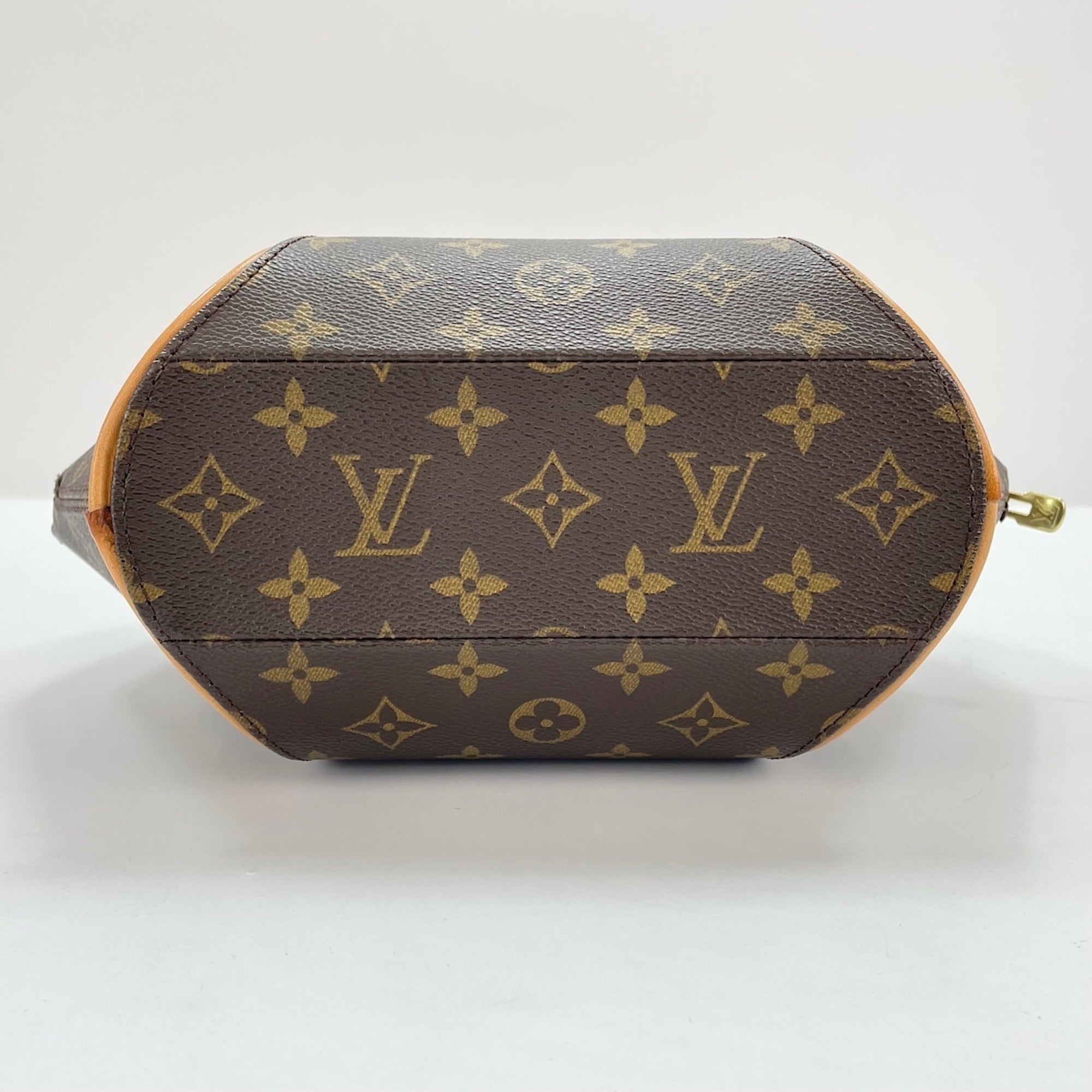 Louis Vuitton Brown Handbag (Pre-Owned)
