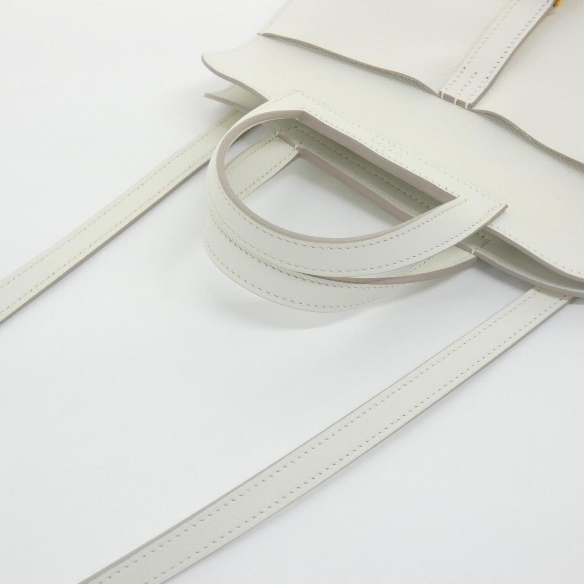 Hermes White Handbag (Pre-Owned)