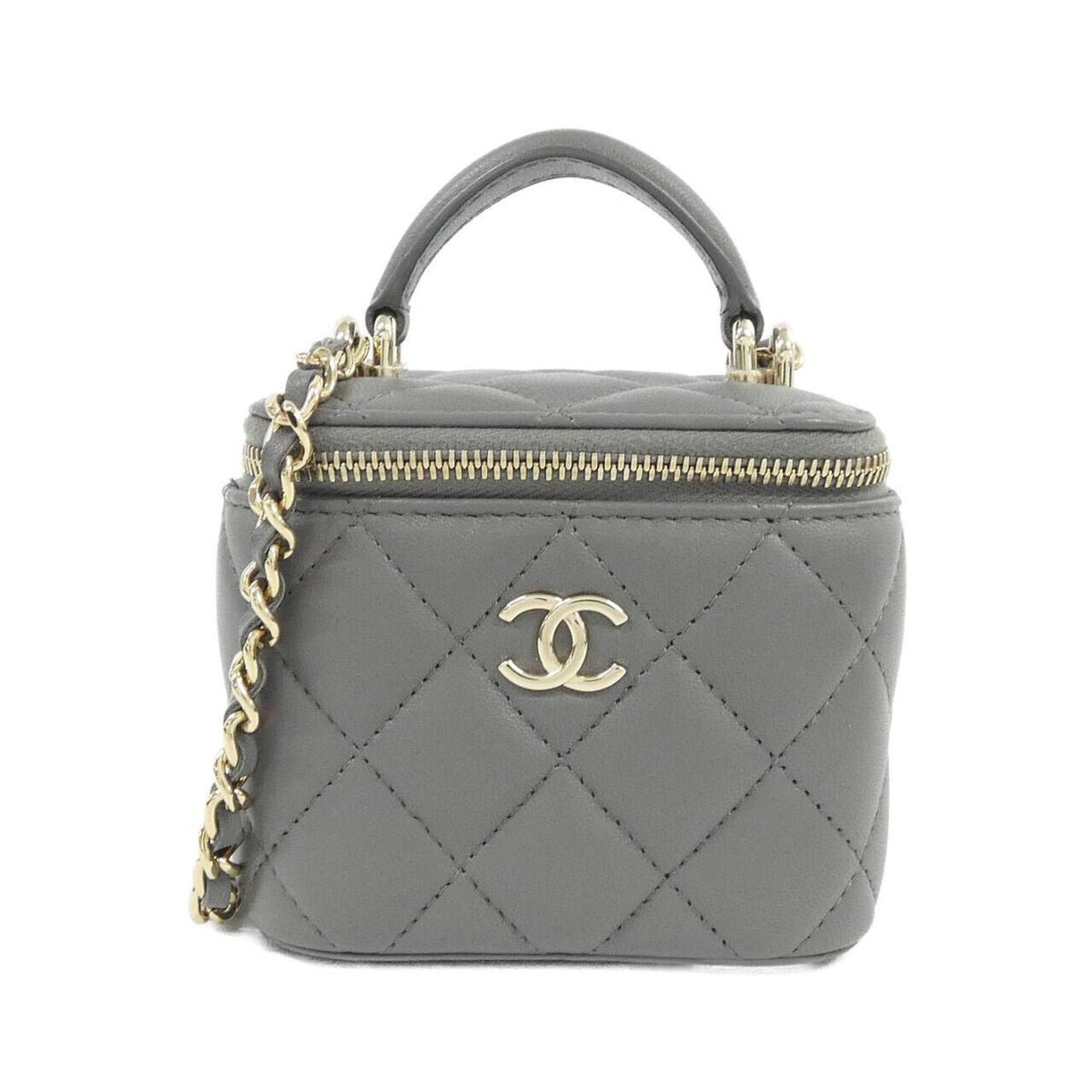 Chanel Gray Leather Handbag (Pre-Owned)