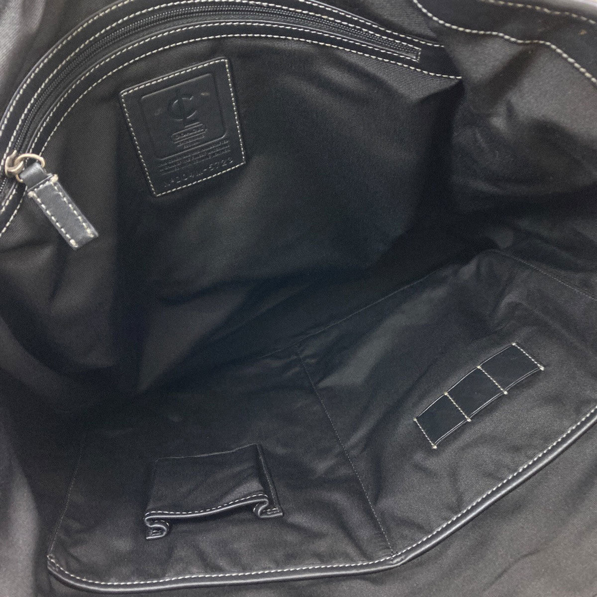 Coach Black Khaki Canvas Leather Handbag (Pre-Owned)