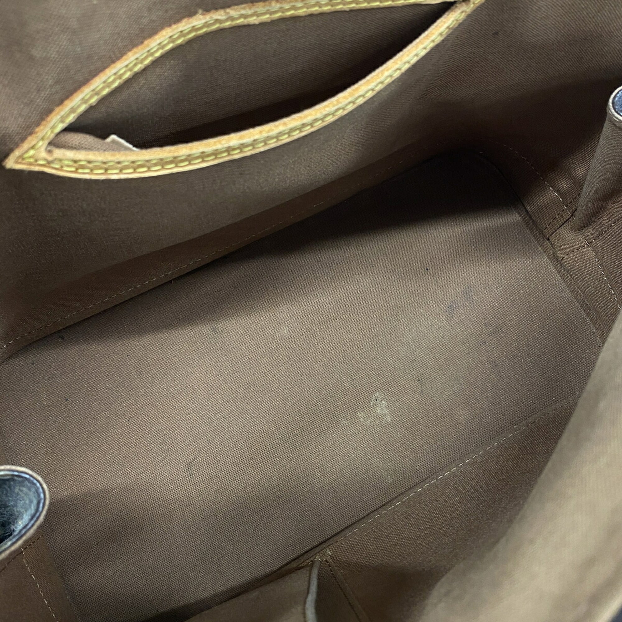Louis Vuitton Brown Handbag (Pre-Owned)