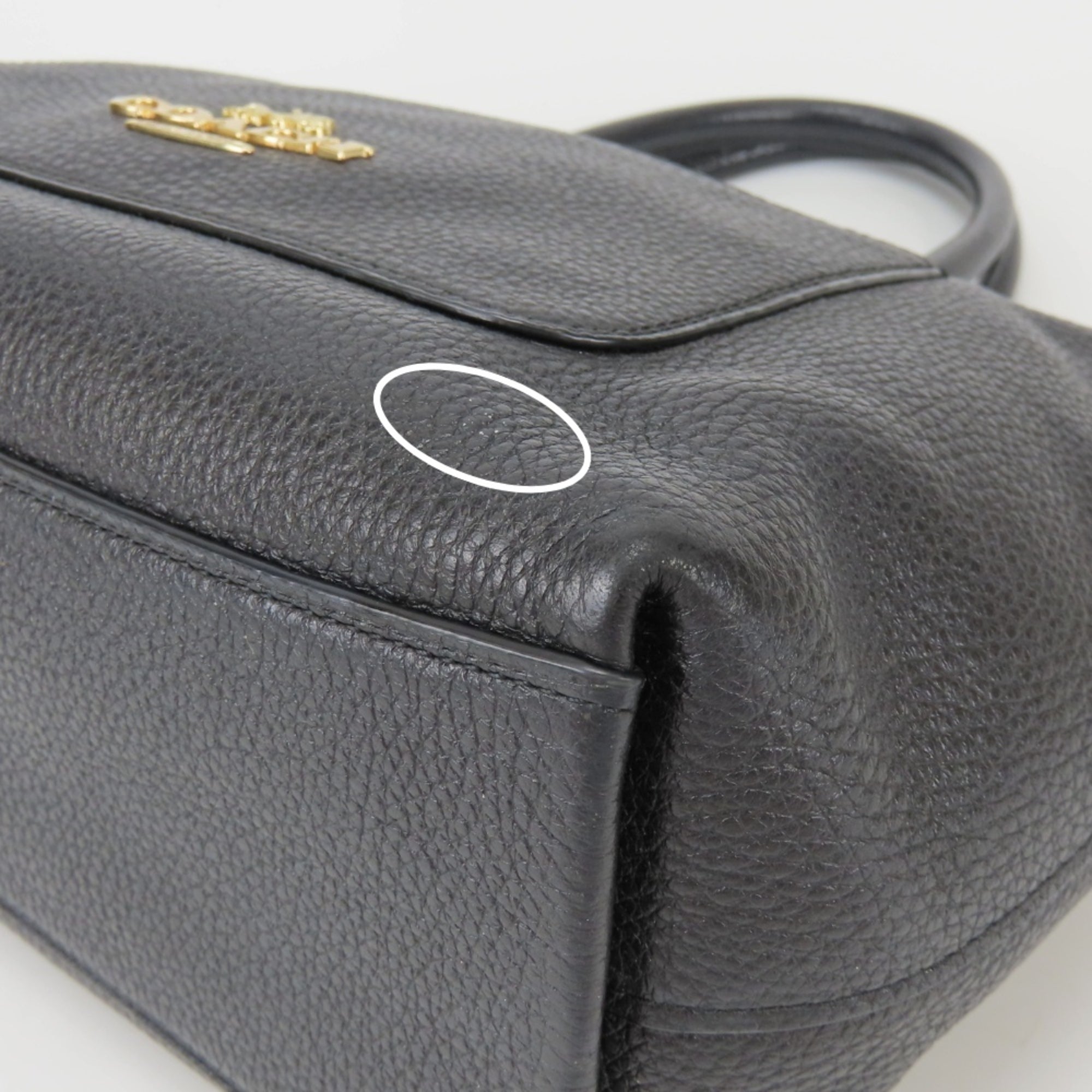 Coach Black Leather Handbag Shoulder Bag (Pre-Owned)
