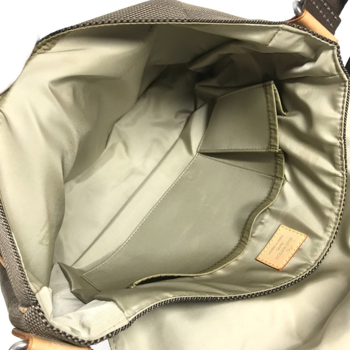 Louis Vuitton Khaki Damier Geant Messenger Bag Shoulder Bag (Pre-Owned)