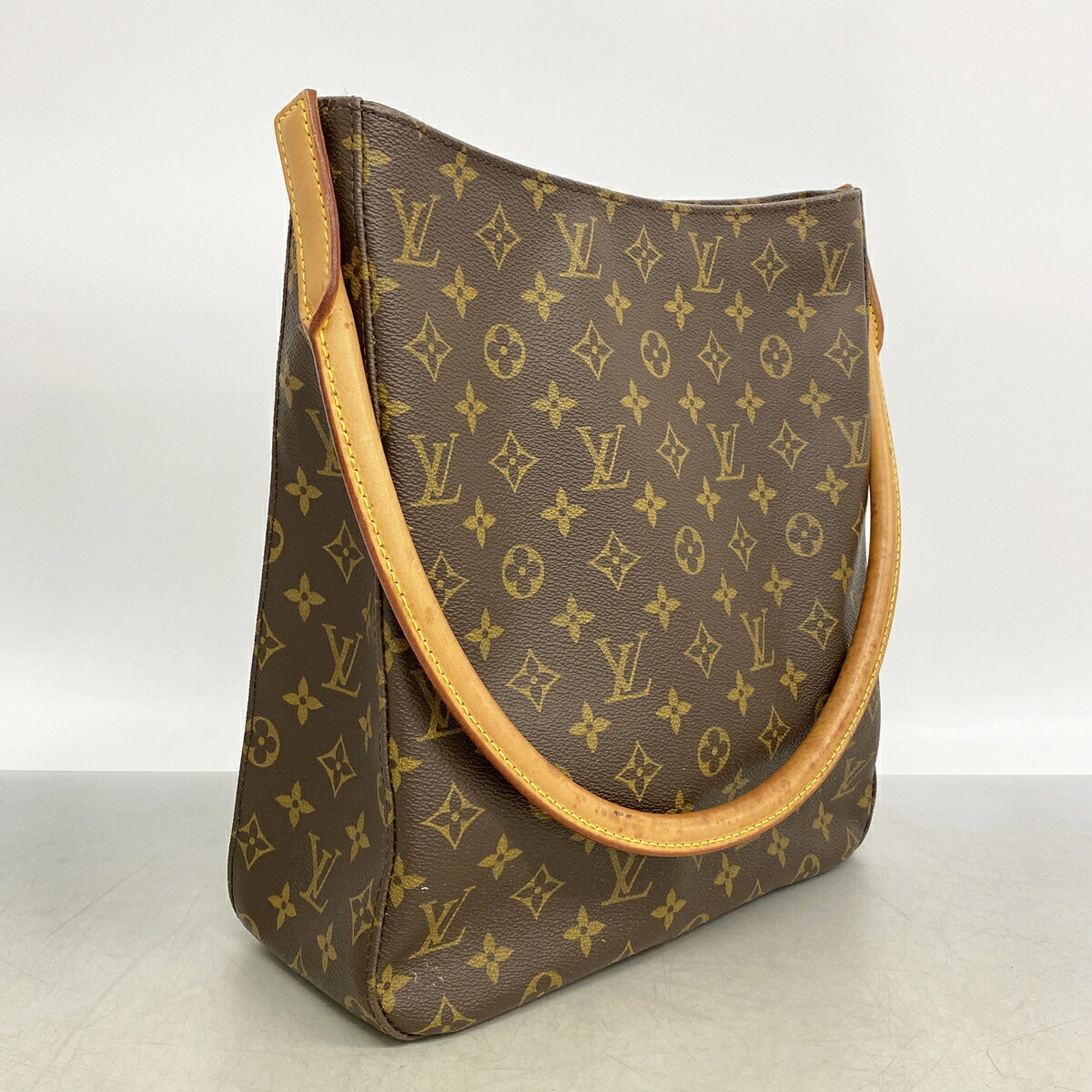 Louis Vuitton Brown Shoulder Bag (Pre-Owned)