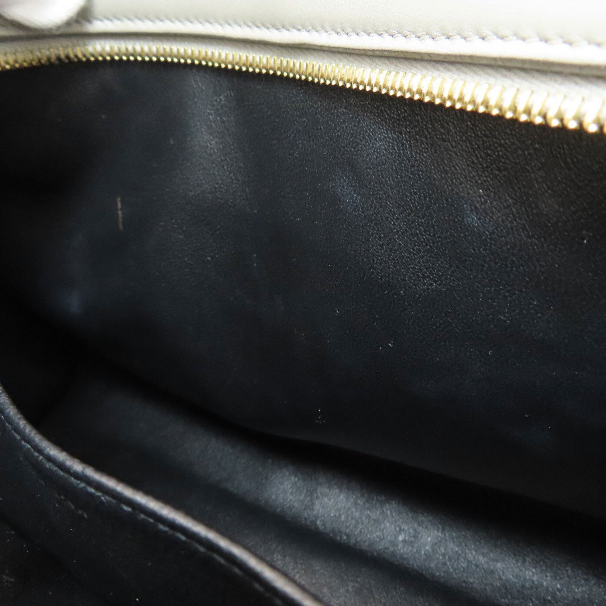 Yves Saint Laurent Gray Leather Handbag (Pre-Owned)