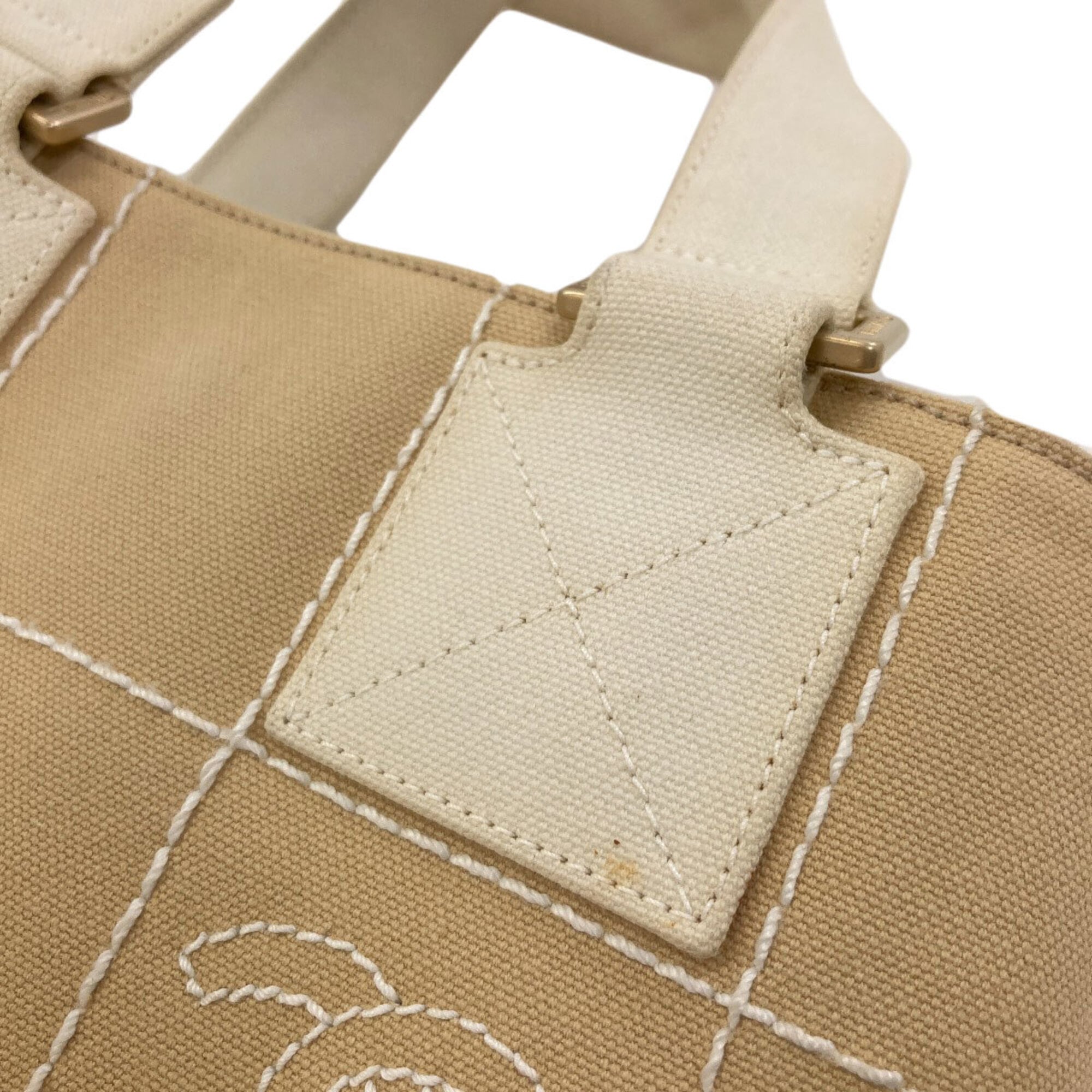 Chanel Beige Canvas Handbag (Pre-Owned)