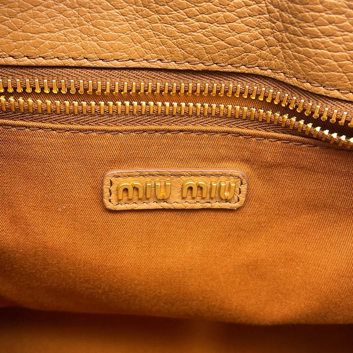 Miu Miu Brown Leather Handbag Shoulder Bag (Pre-Owned)