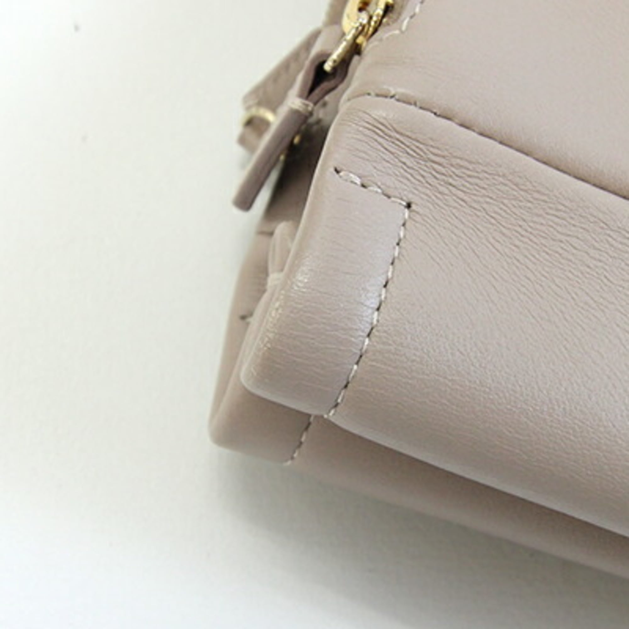 Bvlgari Beige Light Pink Leather Tote Bag (Pre-Owned)
