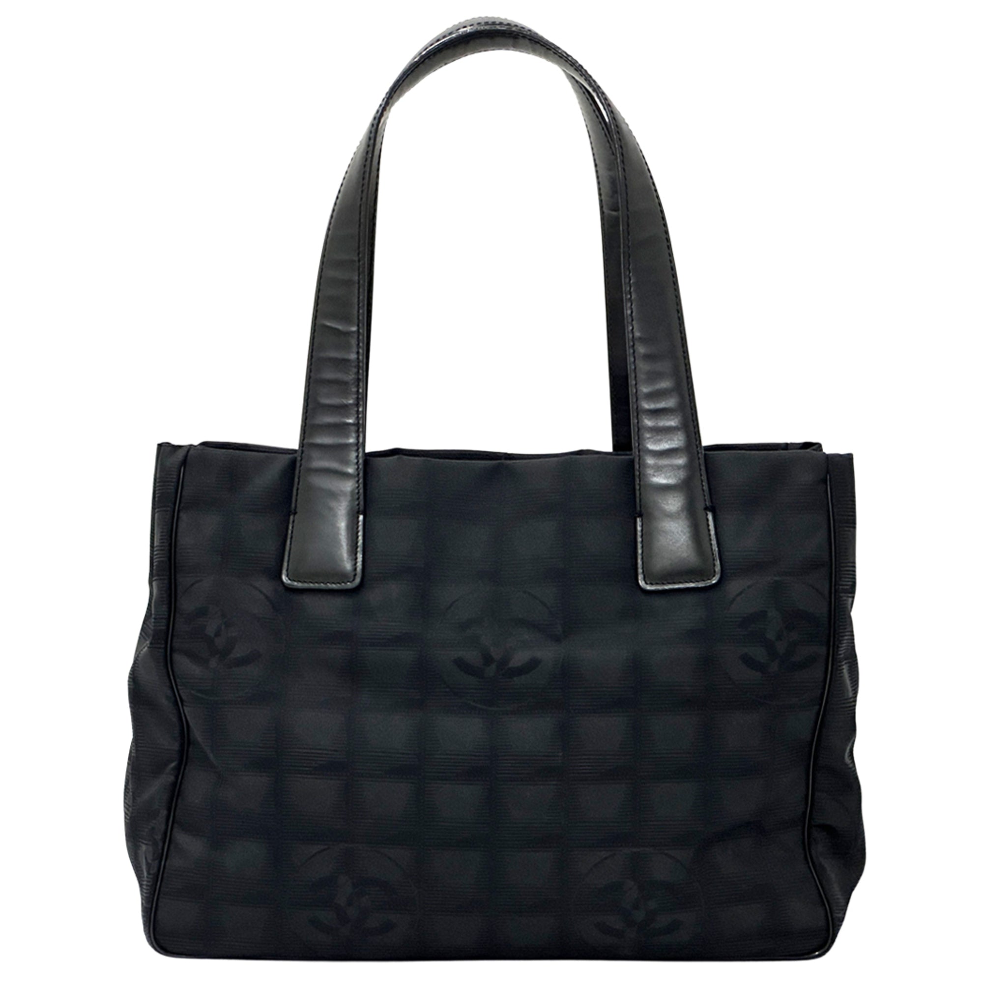 Chanel Black Nylon Handbag Tote Bag (Pre-Owned)