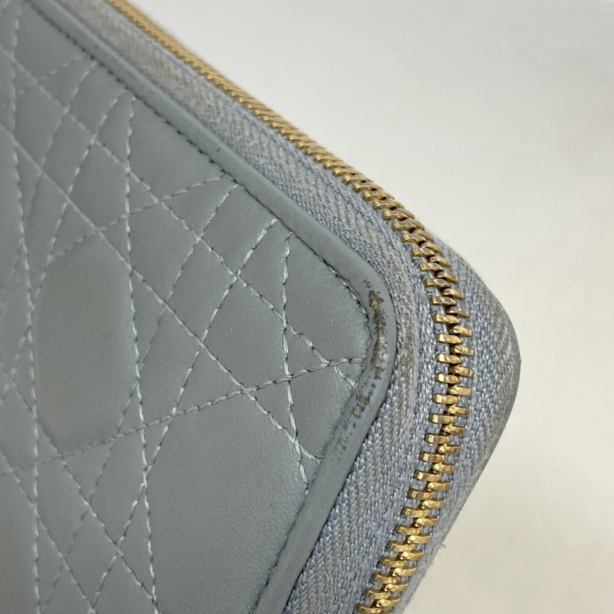 Christian Dior Light Blue Leather Long Wallet (Bi-Fold) (Pre-Owned)