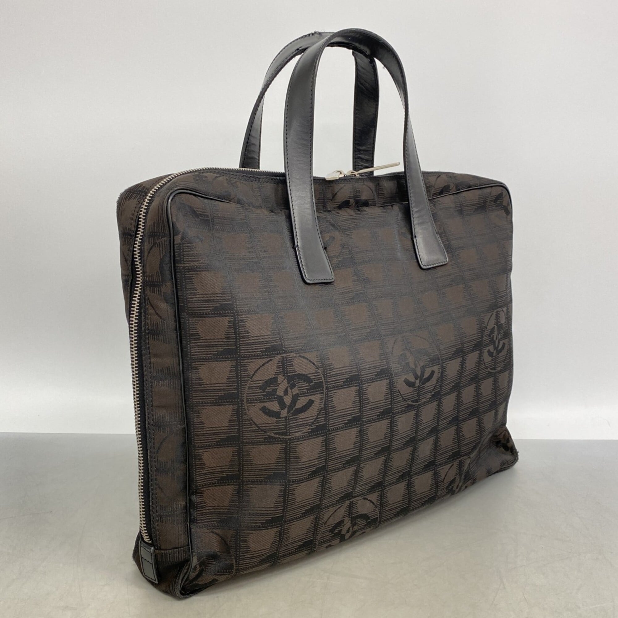Chanel Black Brown Nylon Handbag (Pre-Owned)
