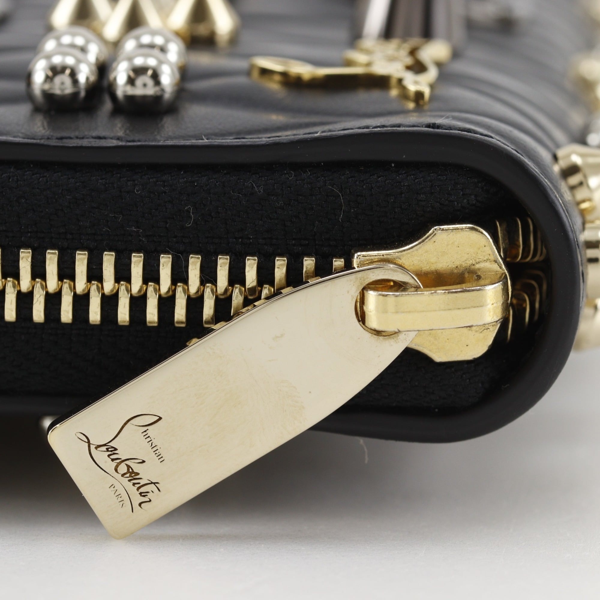 Christian Louboutin Black Leather Long Wallet (Bi-Fold) (Pre-Owned)