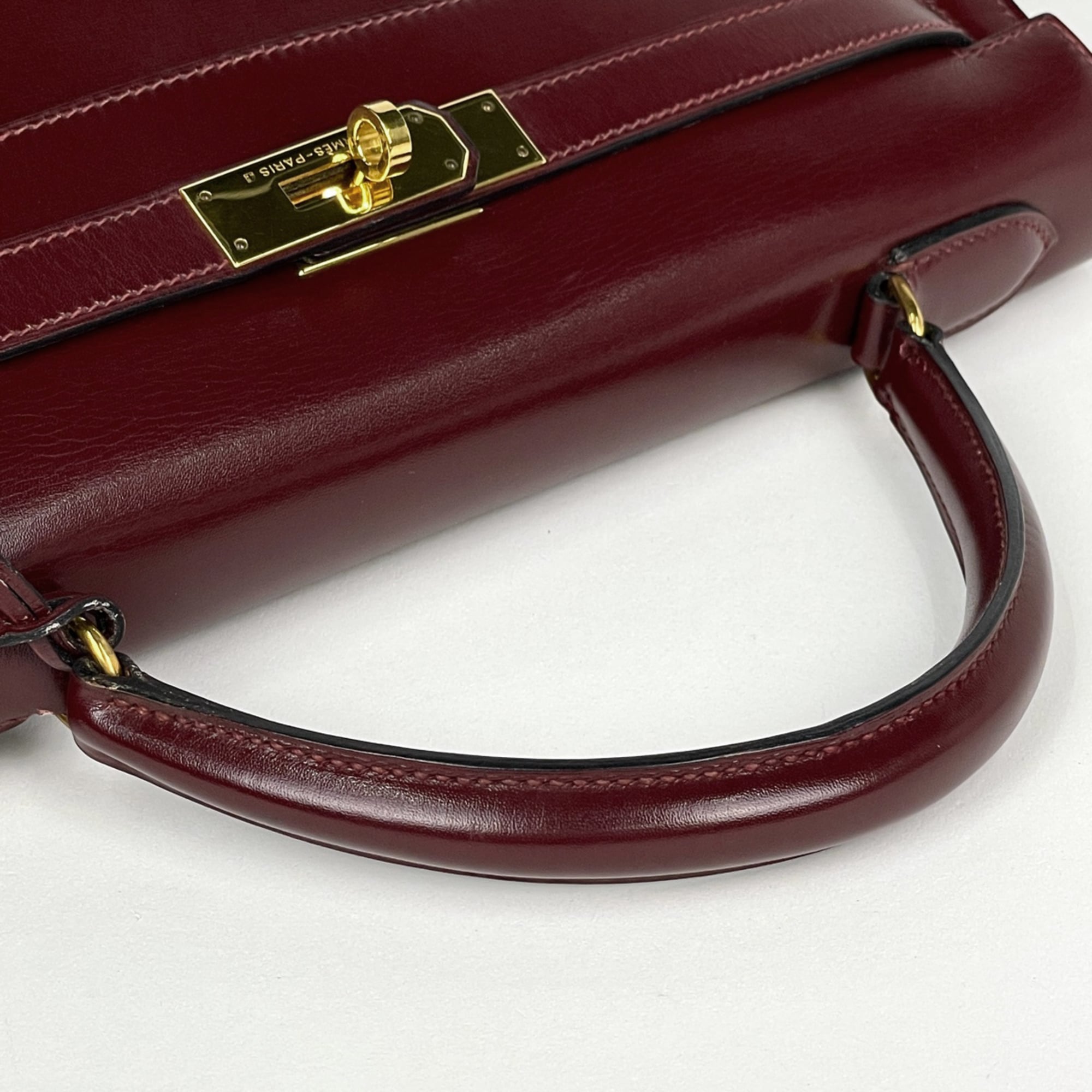 Hermes Kelly Rouge H Box Calf Leather Handbag (Pre-Owned)