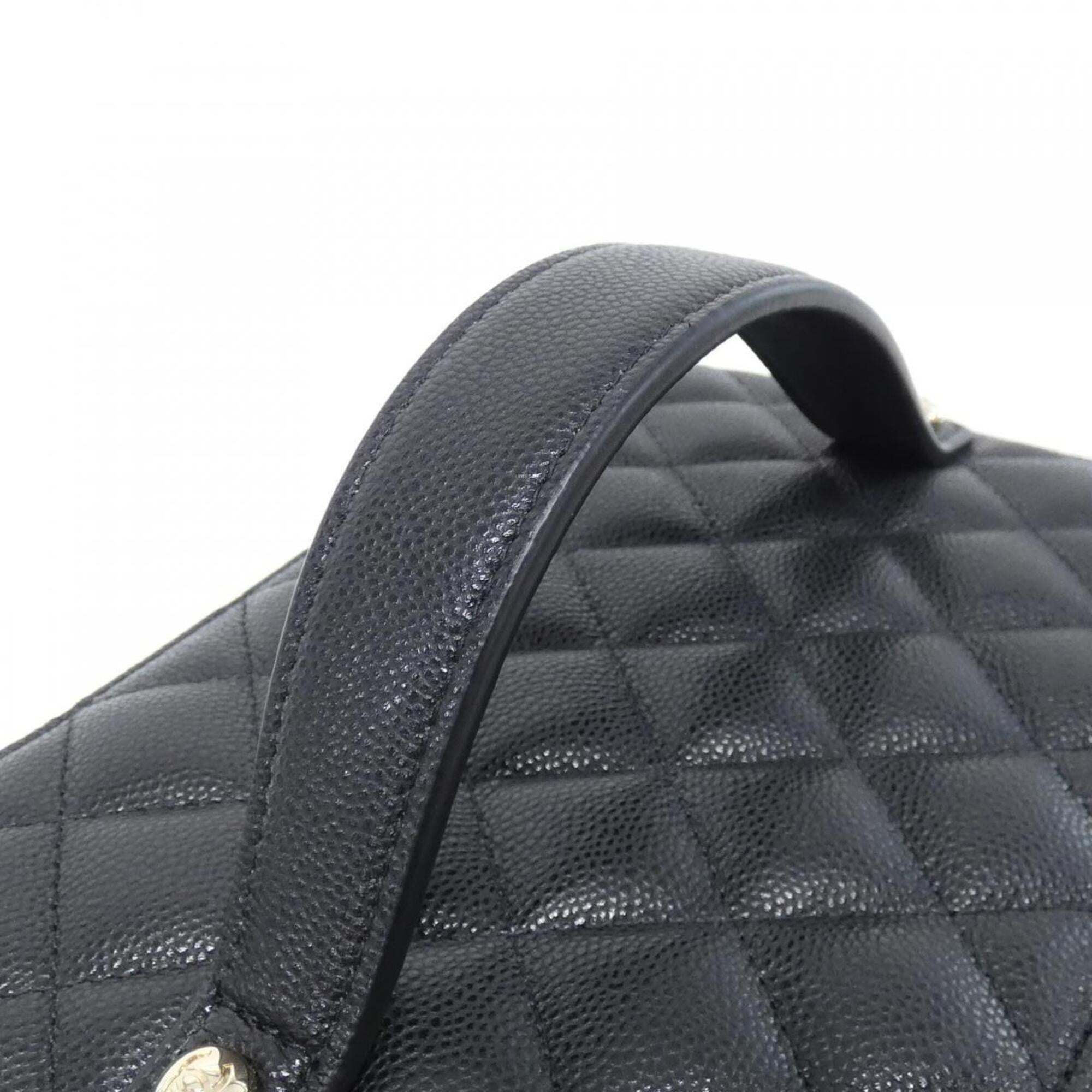 Chanel Black Grained Calfskin Handbag (Pre-Owned)