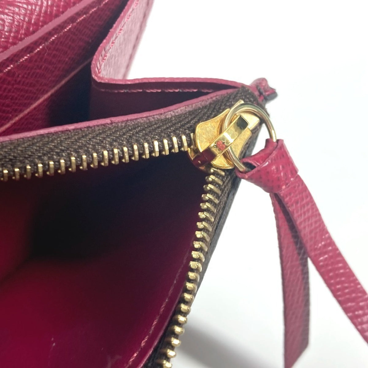 Louis Vuitton Brown Pink Metal Wallet (Bi-Fold) (Pre-Owned)