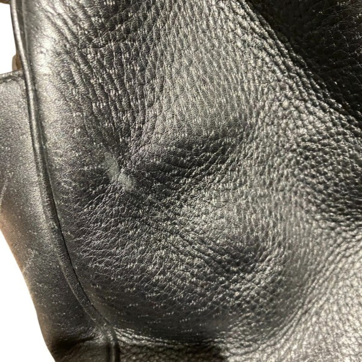 Salvatore Ferragamo Black Leather Handbag Shoulder Bag (Pre-Owned)