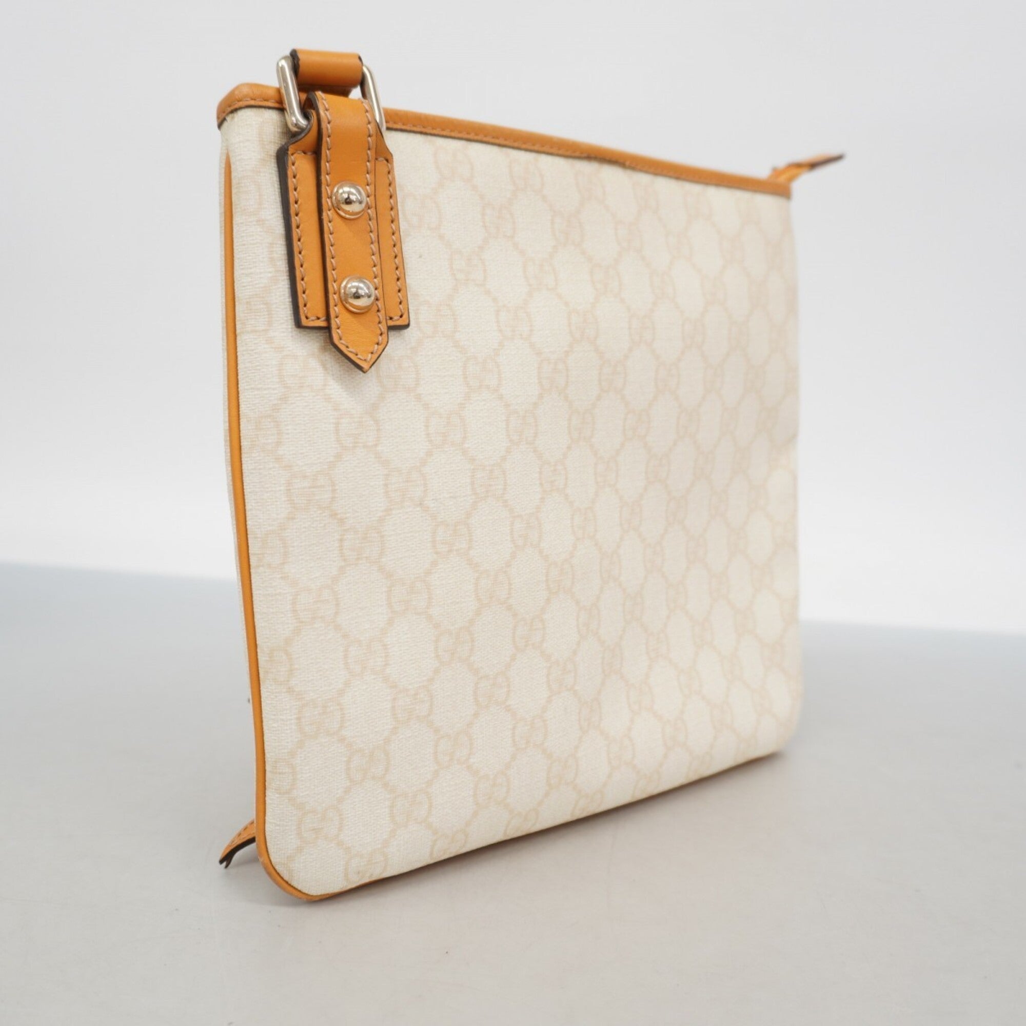 Gucci Ivory Pvc Shoulder Bag (Pre-Owned)