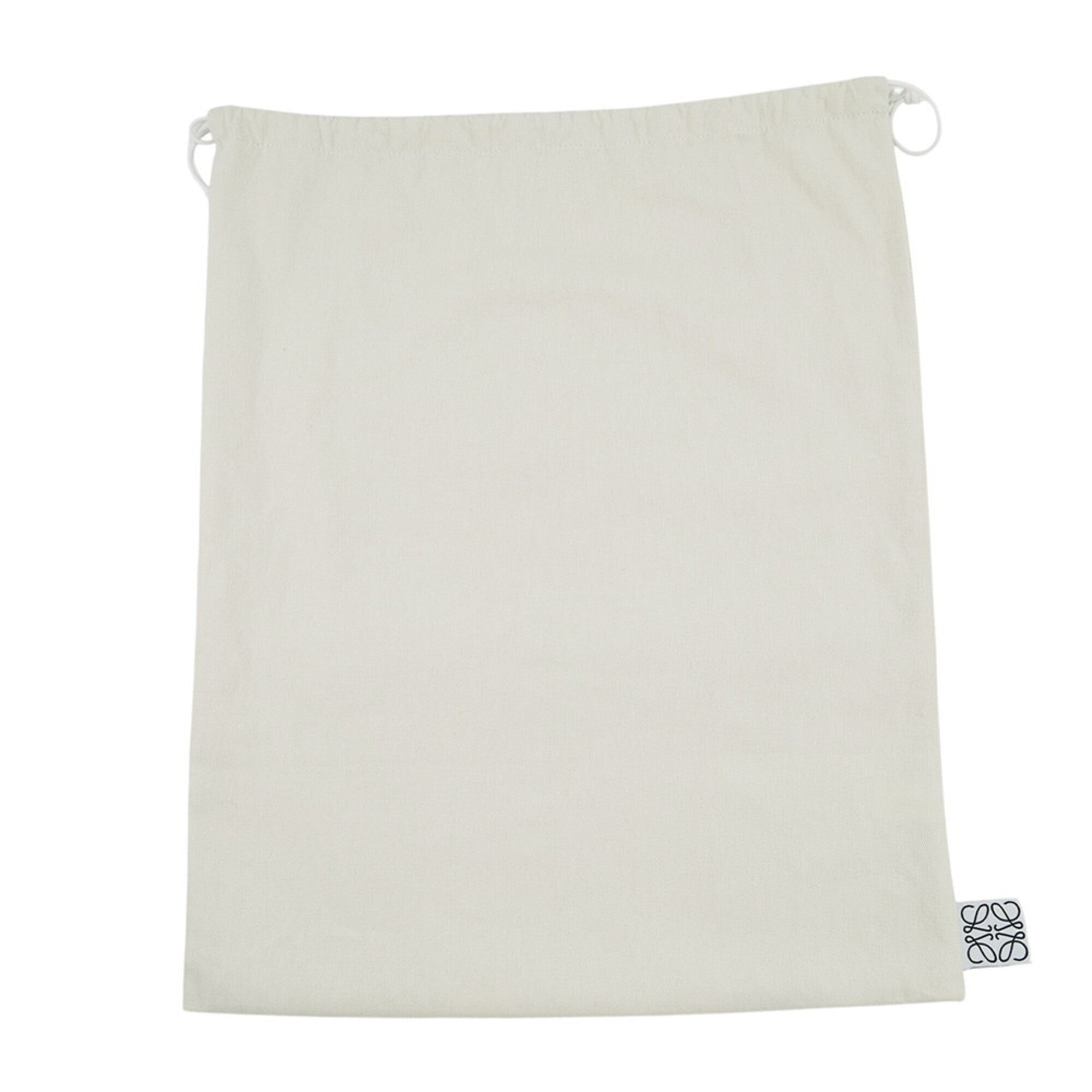Loewe Ivory Leather Shoulder Bag (Pre-Owned)