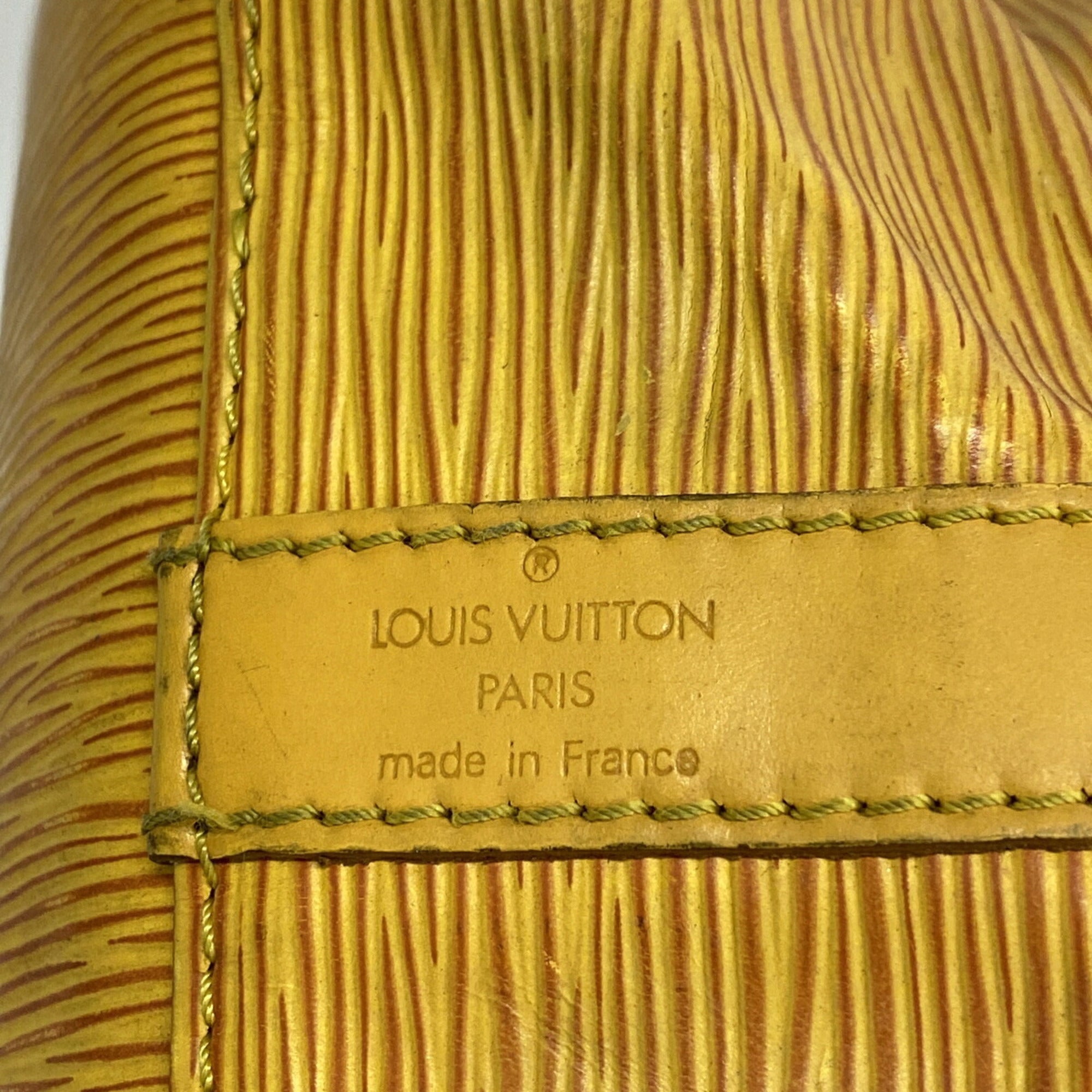 Louis Vuitton Jaune Shoulder Bag (Pre-Owned)