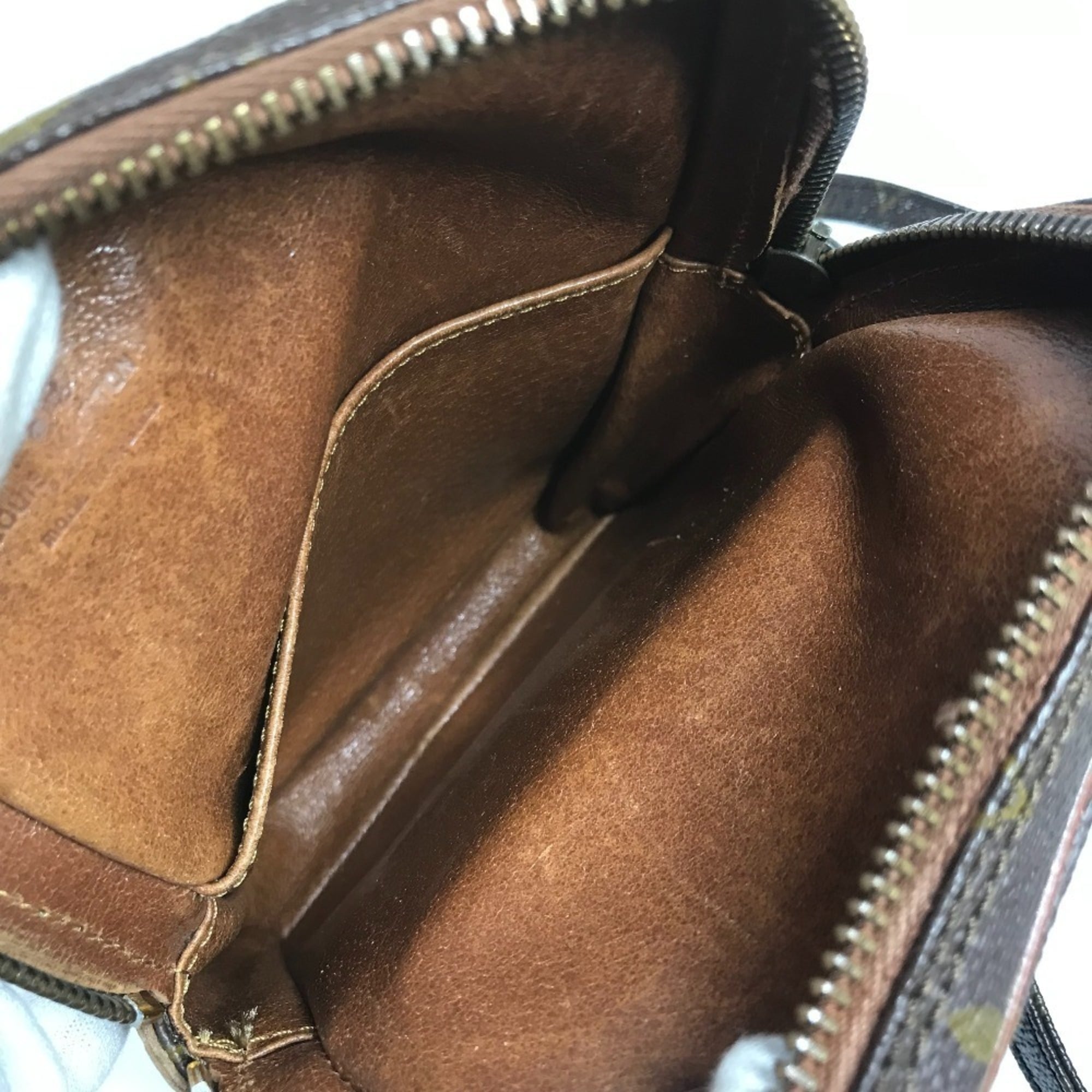Louis Vuitton Brown Monogram Pochette Shoulder Bag (Pre-Owned)