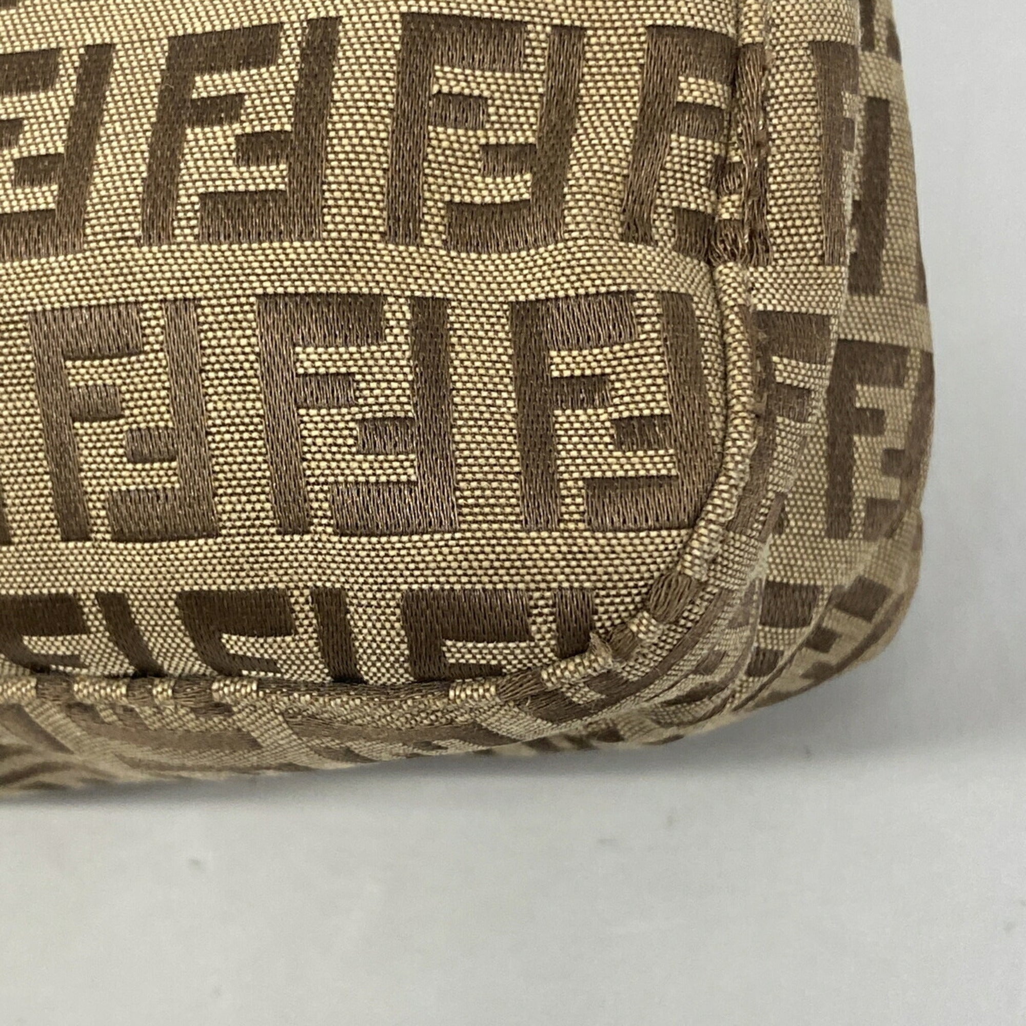 Fendi Brown Nylon Canvas Shoulder Bag (Pre-Owned)