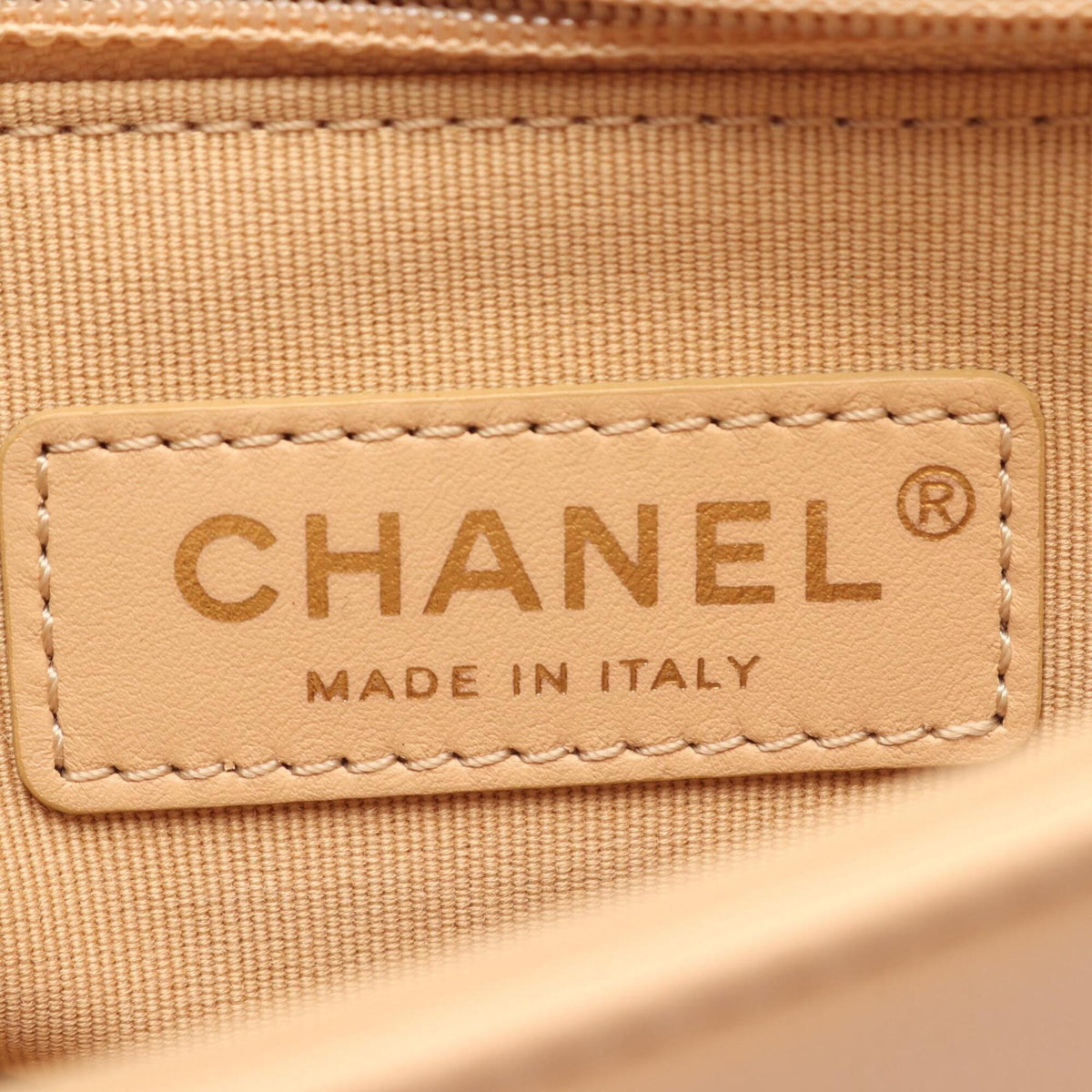 Chanel Beige Leather Handbag Shoulder Bag (Pre-Owned)