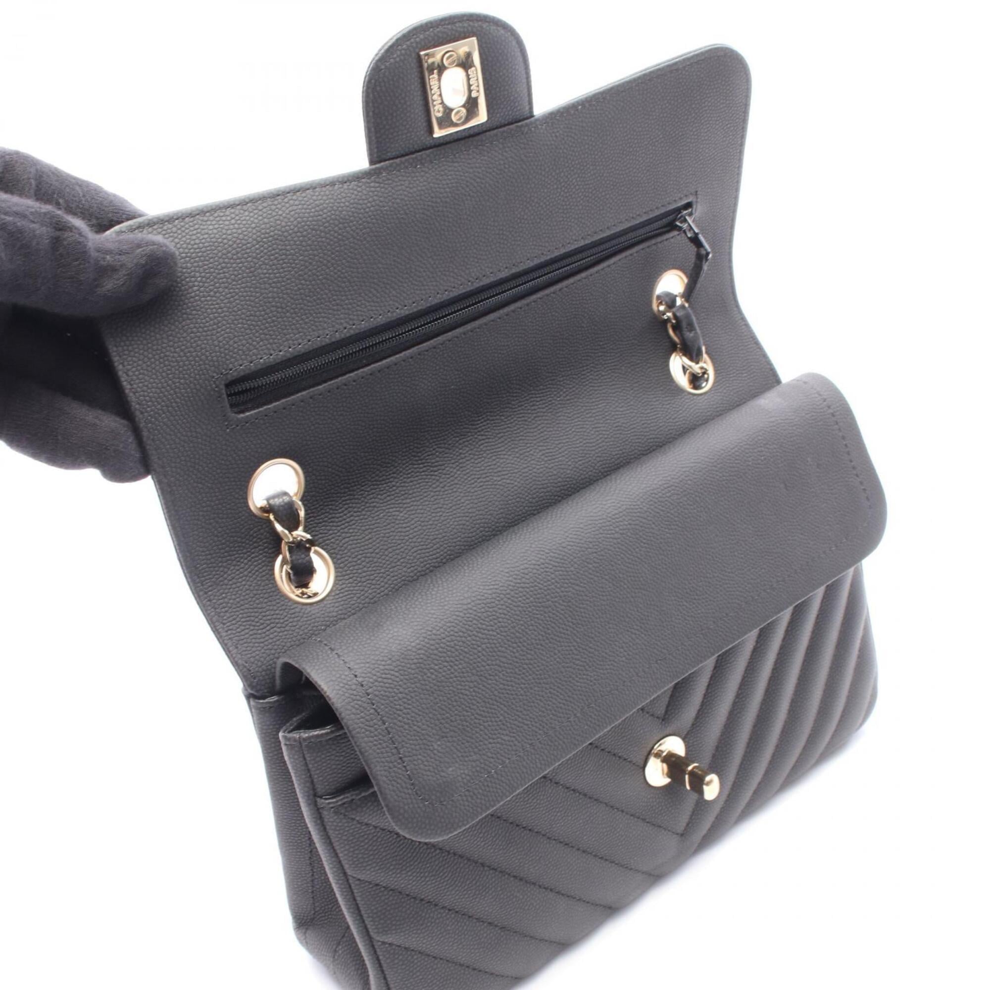 Chanel Black Grained Calfskin Handbag Shoulder Bag (Pre-Owned)
