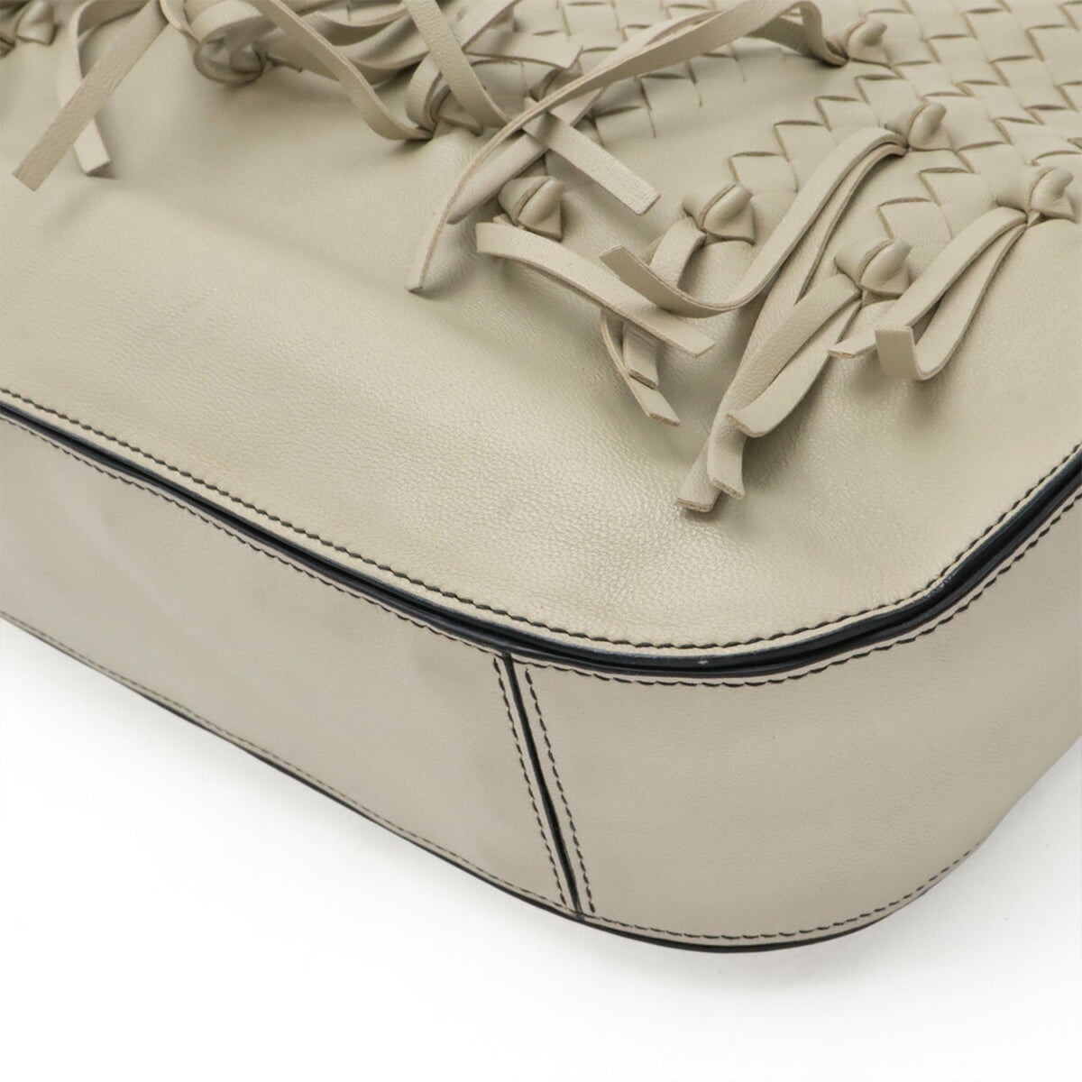 Bottega Veneta Intrecciato Leather Shoulder Bag (Pre-Owned)
