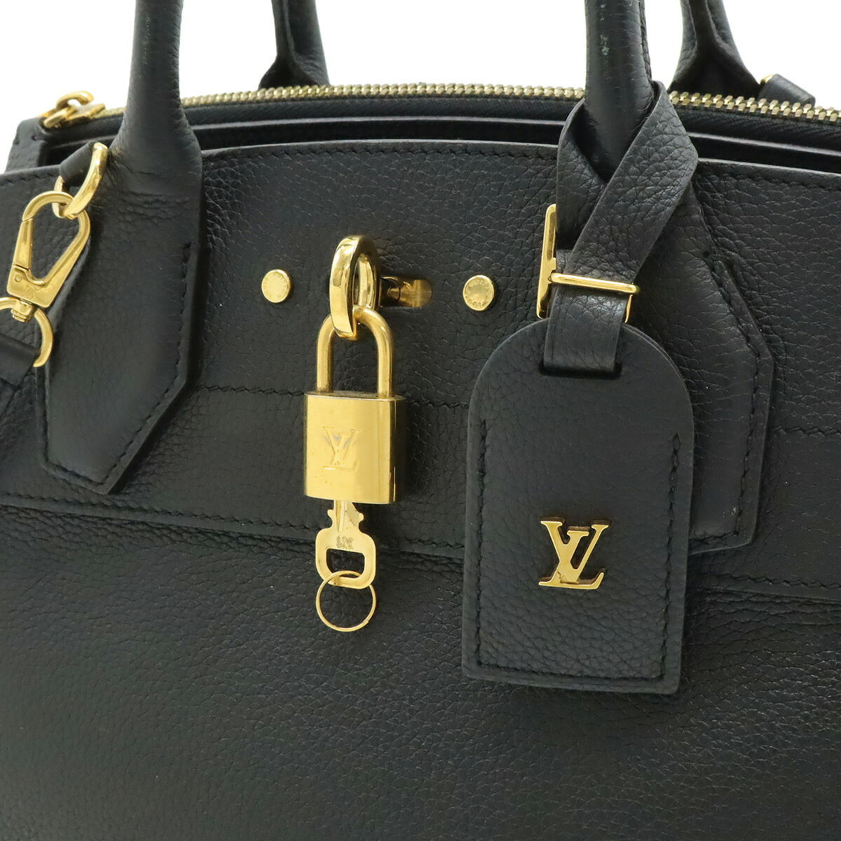 Louis Vuitton Noir Leather Handbag Shoulder Bag (Pre-Owned)