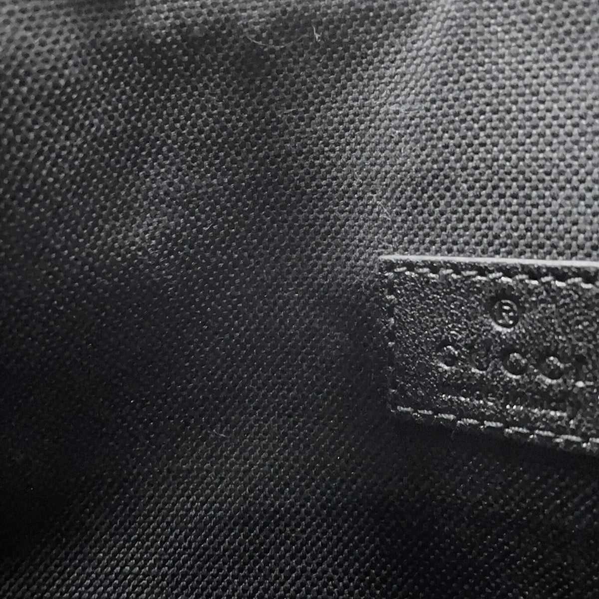 Gucci Black Leather Shoulder Bag (Pre-Owned)