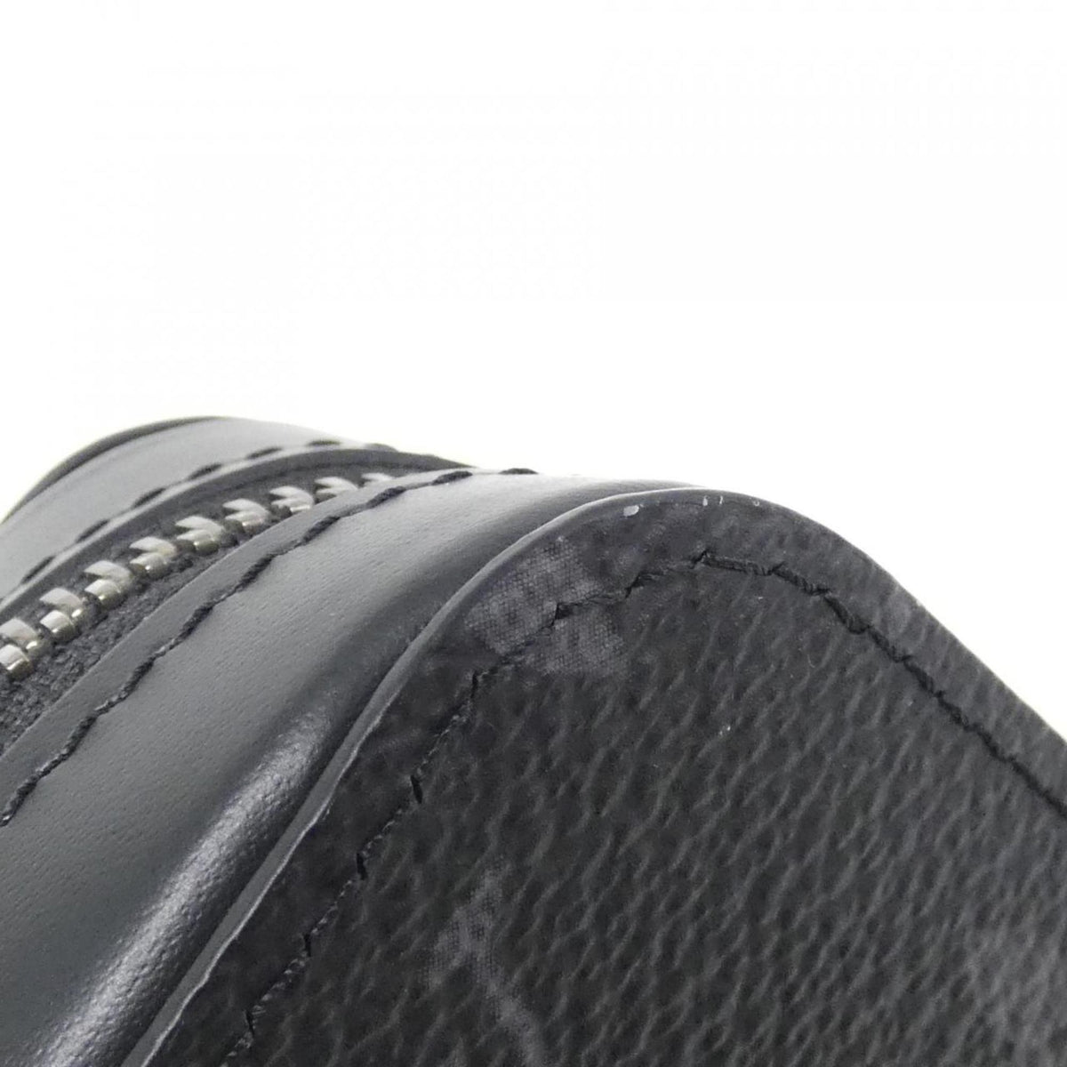 Louis Vuitton Black Coated Canvas Long Wallet (Bi-Fold) (Pre-Owned)
