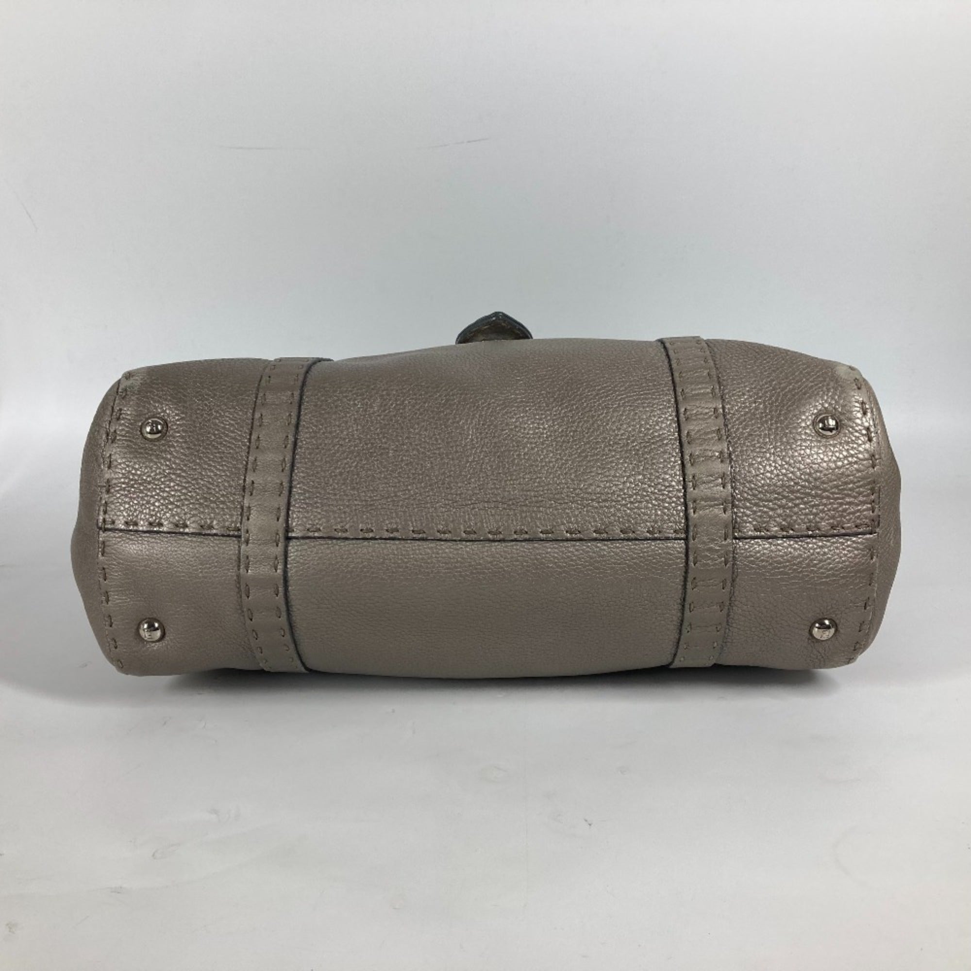 Fendi Gray Leather Shoulder Bag Tote Bag (Pre-Owned)