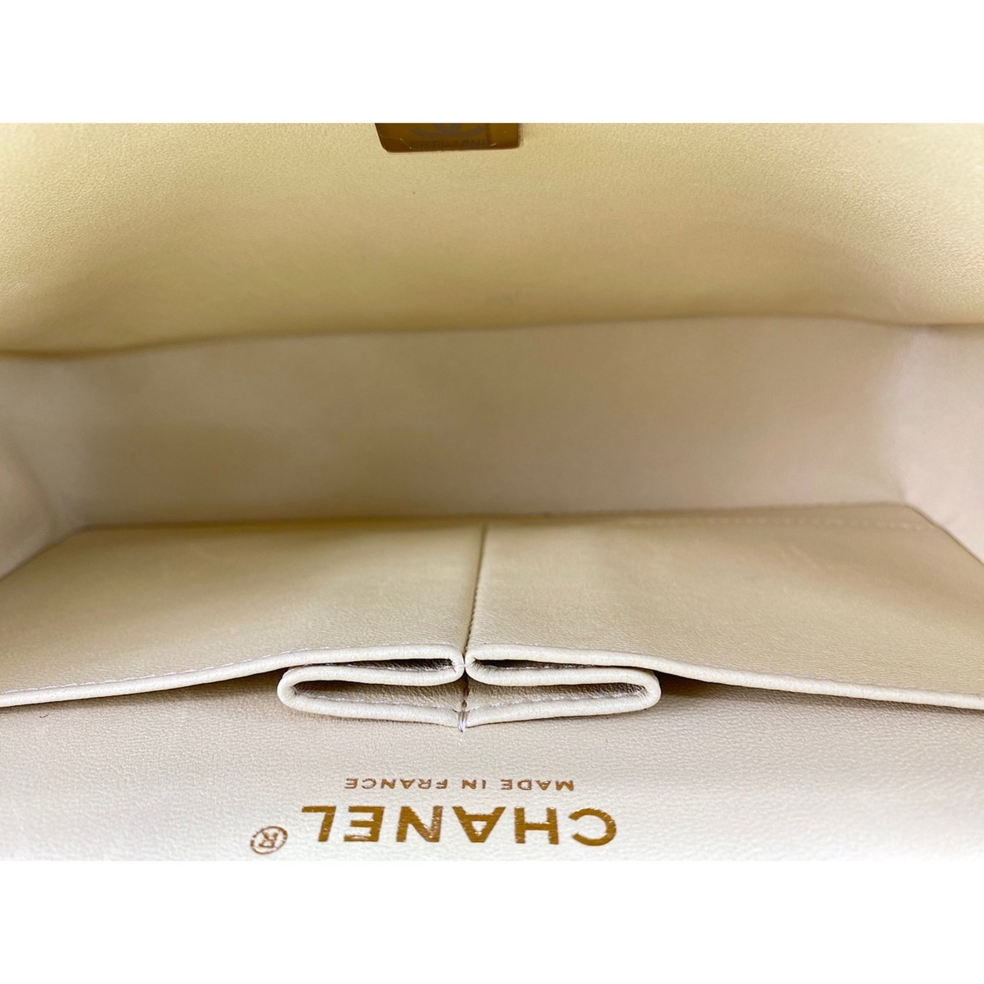 Chanel Matelasse Yellow Shoulder Bag (Pre-Owned)