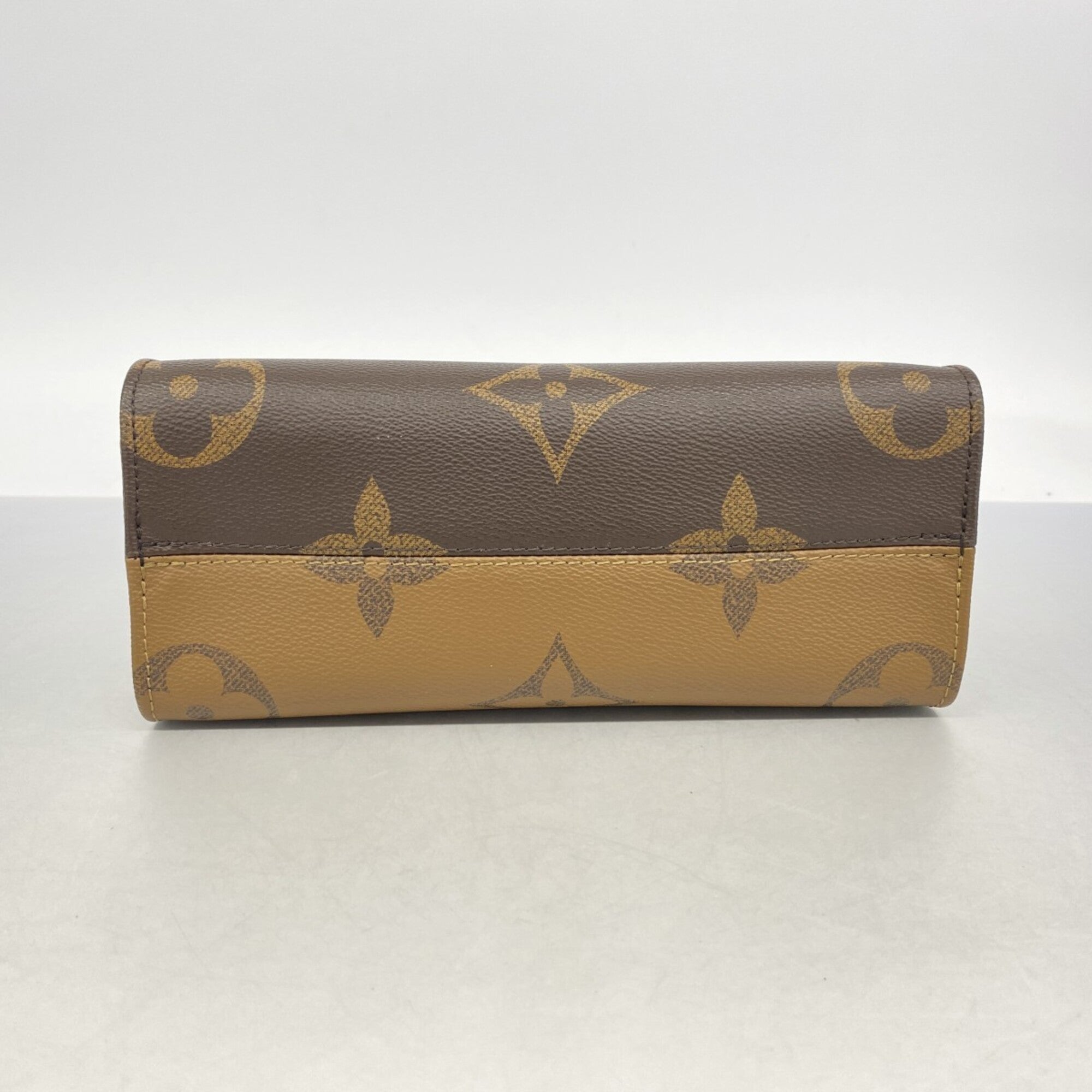 Louis Vuitton Brown Handbag (Pre-Owned)