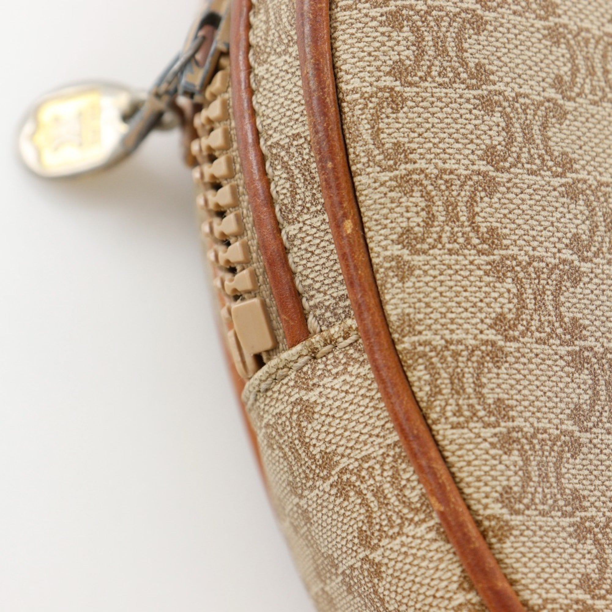 Celine Beige Pvc Shoulder Bag (Pre-Owned)