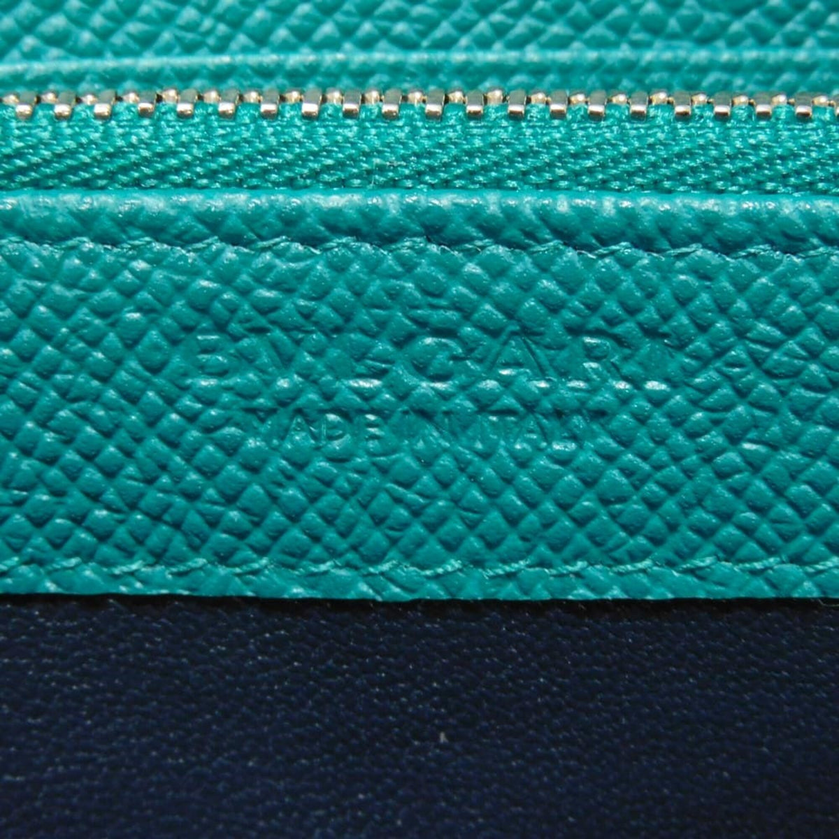 Bvlgari Blue Leather Long Wallet (Bi-Fold) (Pre-Owned)