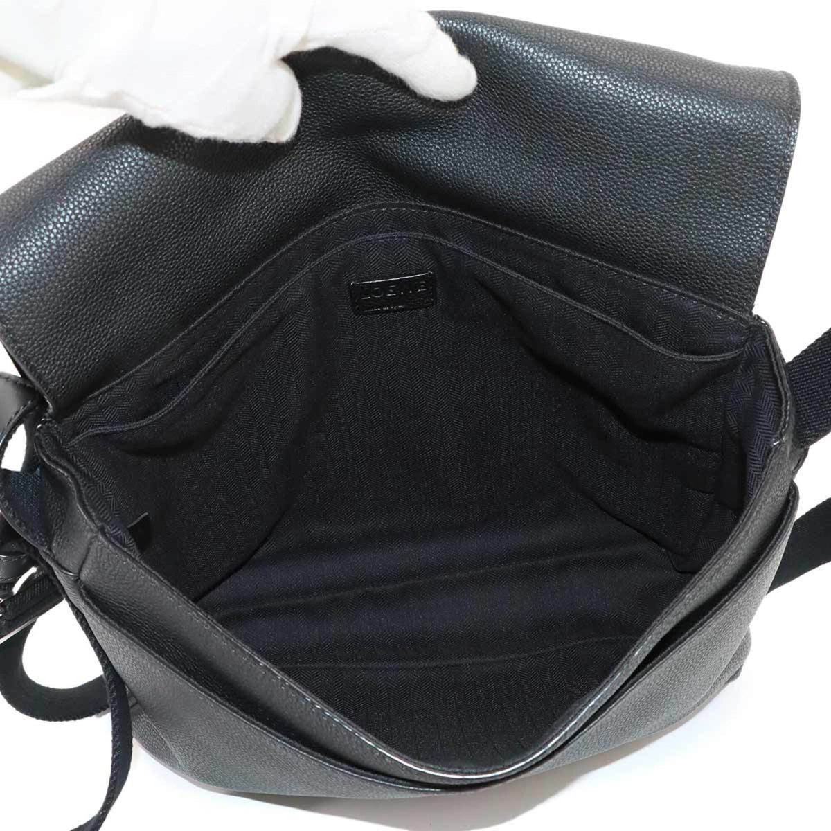 Loewe Black Leather Handbag Messenger Bag Shoulder Bag (Pre-Owned)