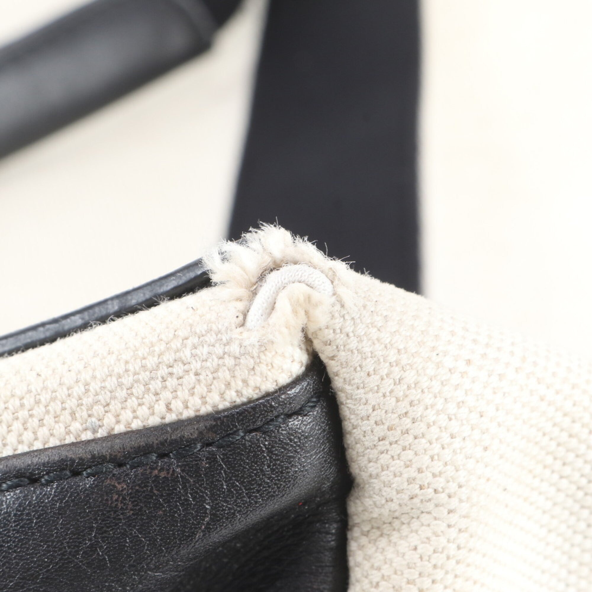 Balenciaga Ivory Leather Canvas Handbag Shoulder Bag Tote Bag (Pre-Owned)