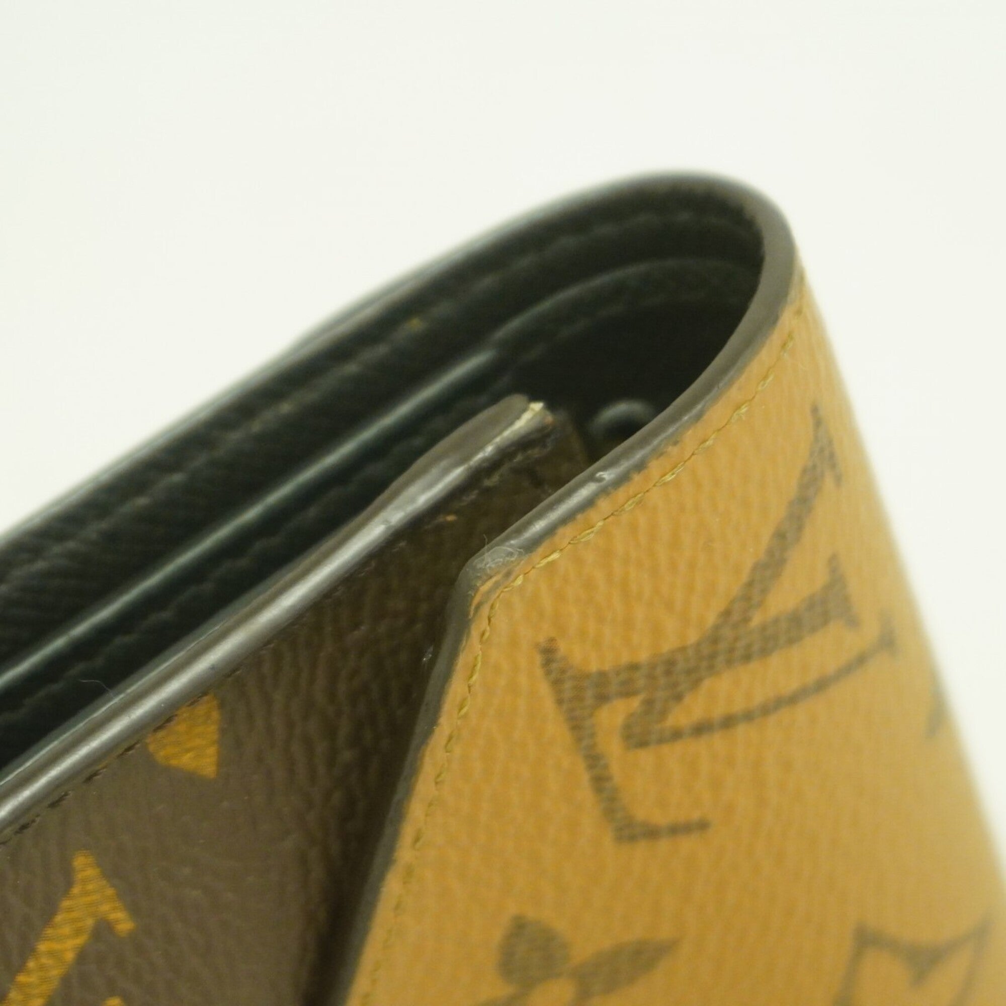Louis Vuitton Brown Wallet (Tri-Fold) (Pre-Owned)
